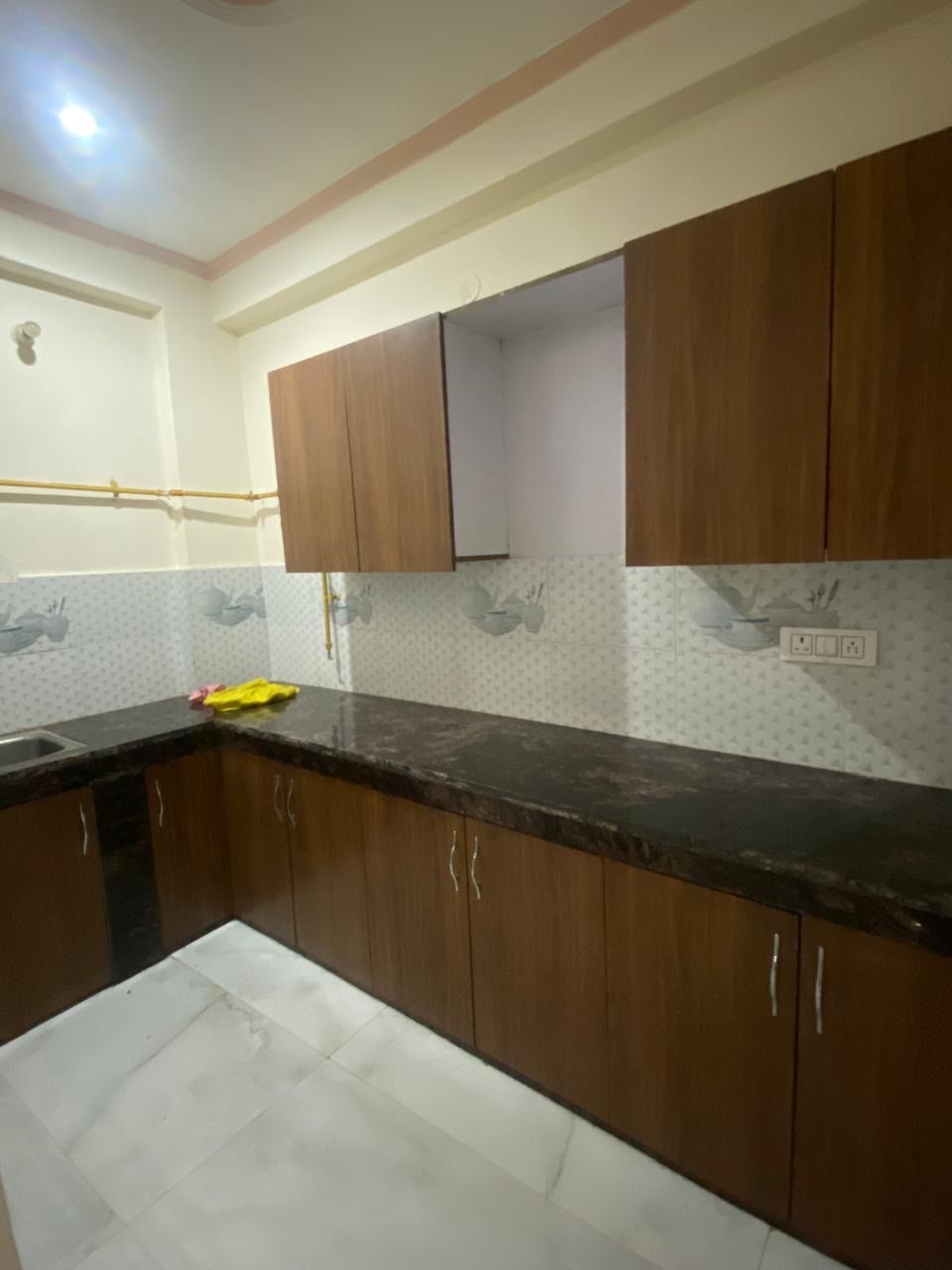 https://findmyroom-property-images-india.s3.ap-south-1.amazonaws.com/sjrho-1771766638100-82062