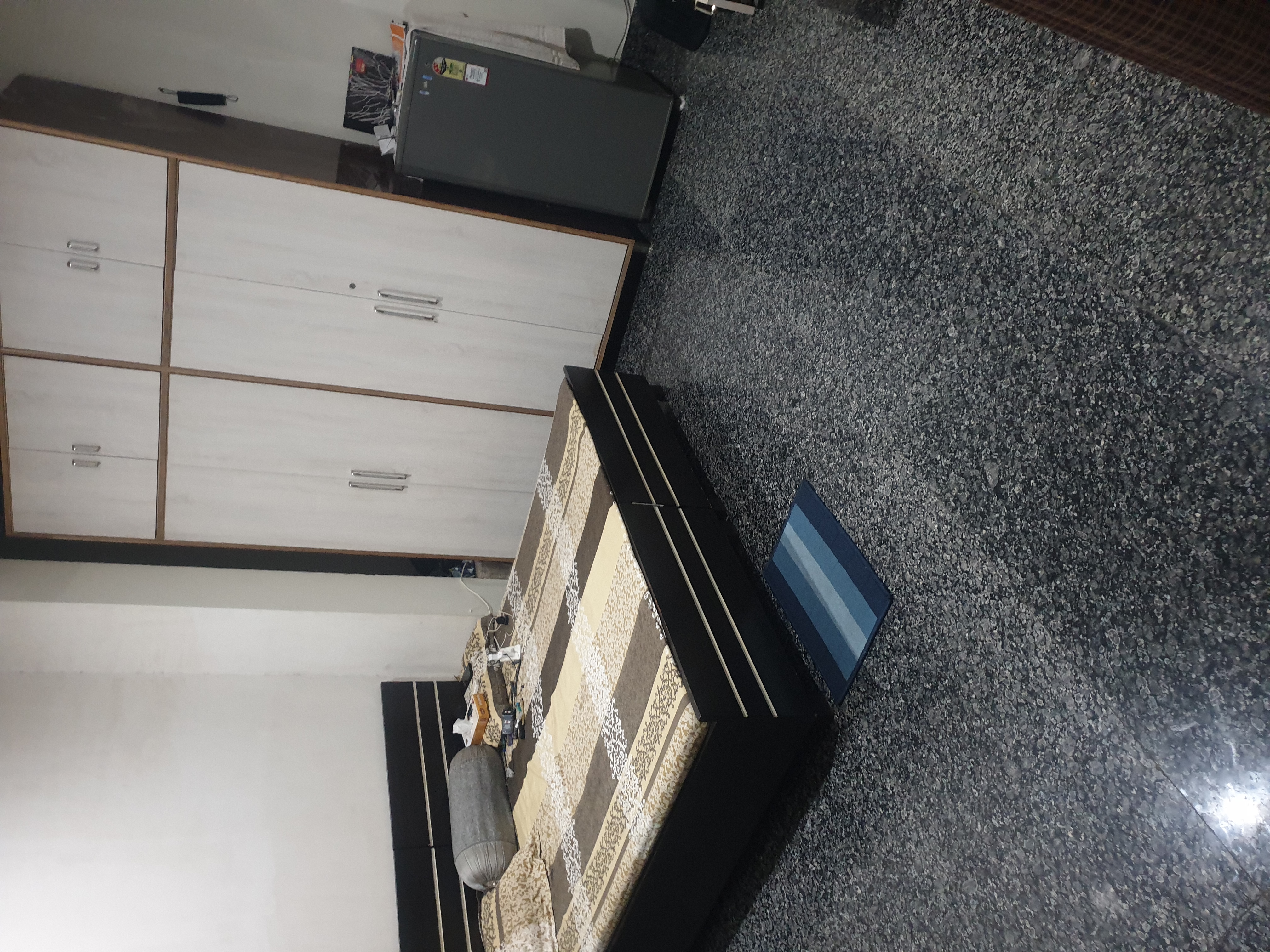 https://findmyroom-property-images-india.s3.ap-south-1.amazonaws.com/sueat-1660541867386-33185.jpg