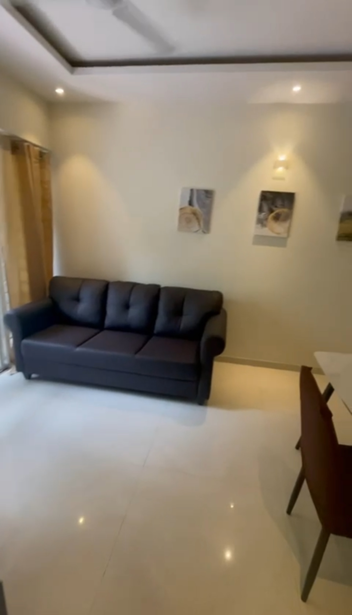 https://findmyroom-property-images-india.s3.ap-south-1.amazonaws.com/swoyy-1744967184179-11626.jpeg