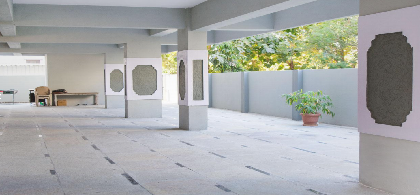 https://findmyroom-property-images-india.s3.ap-south-1.amazonaws.com/tfxzk-1715182034400-40481.png