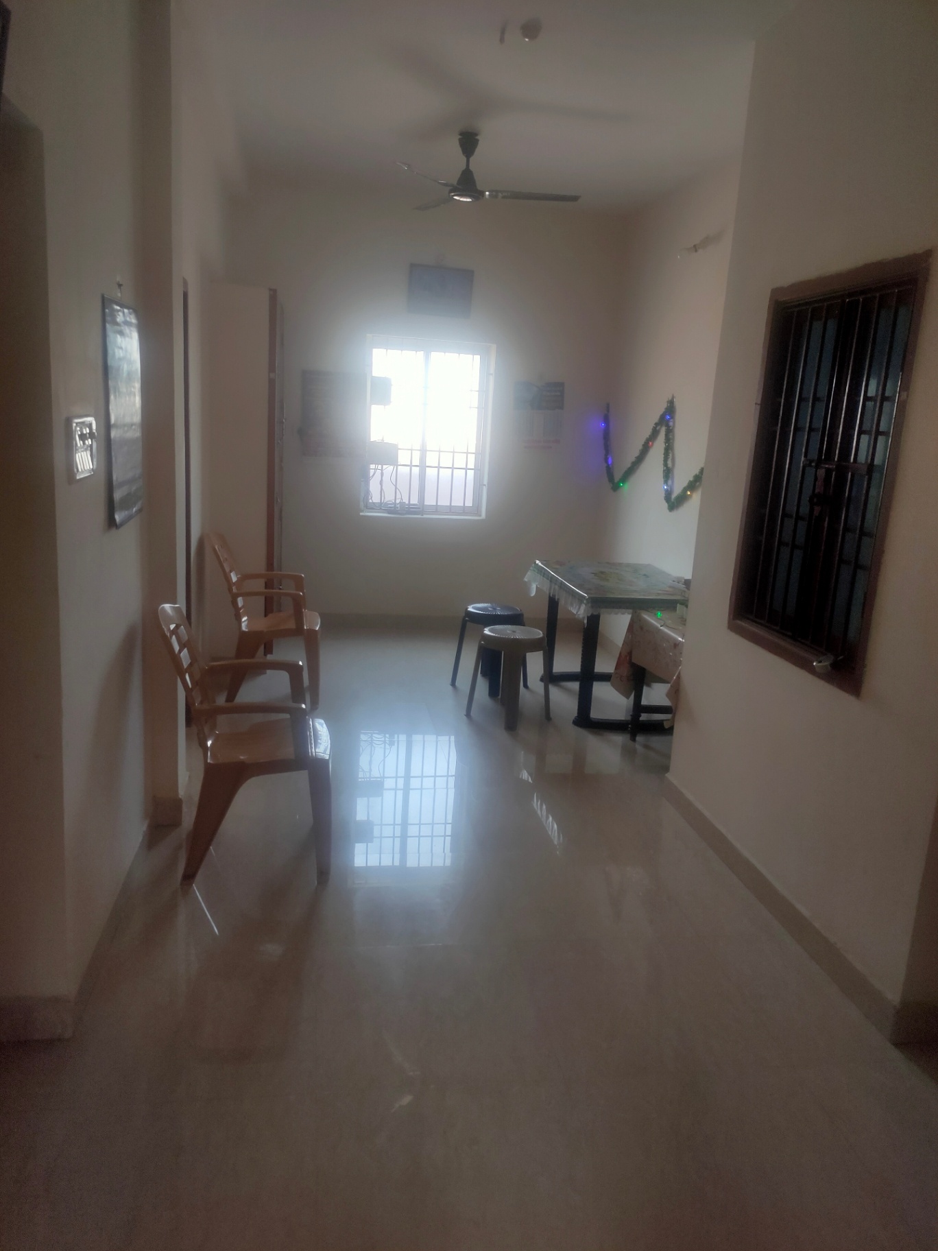 https://findmyroom-property-images-india.s3.ap-south-1.amazonaws.com/tgsbz-1772696023801-75016