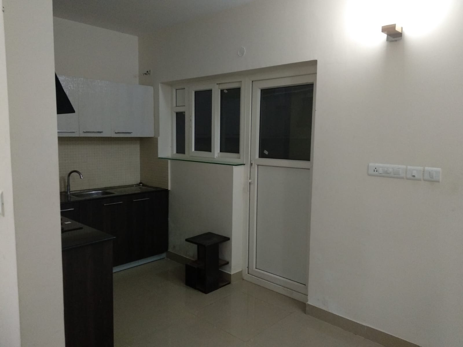 https://findmyroom-property-images-india.s3.ap-south-1.amazonaws.com/tiuvj-1759480062932-84473.jpg