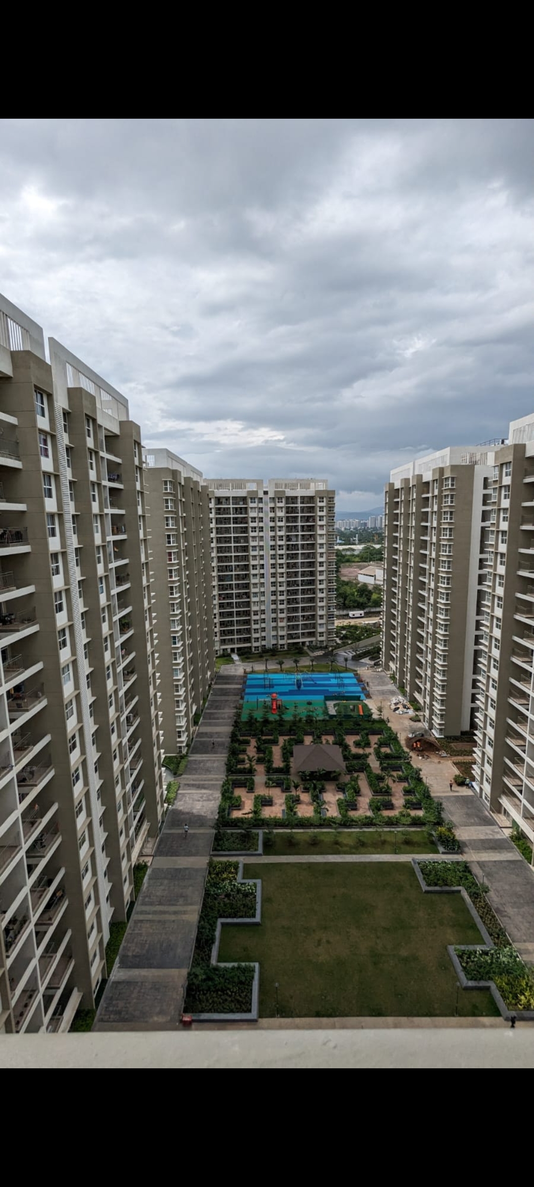 https://findmyroom-property-images-india.s3.ap-south-1.amazonaws.com/tlgwi-1706626442038-82683.jpg