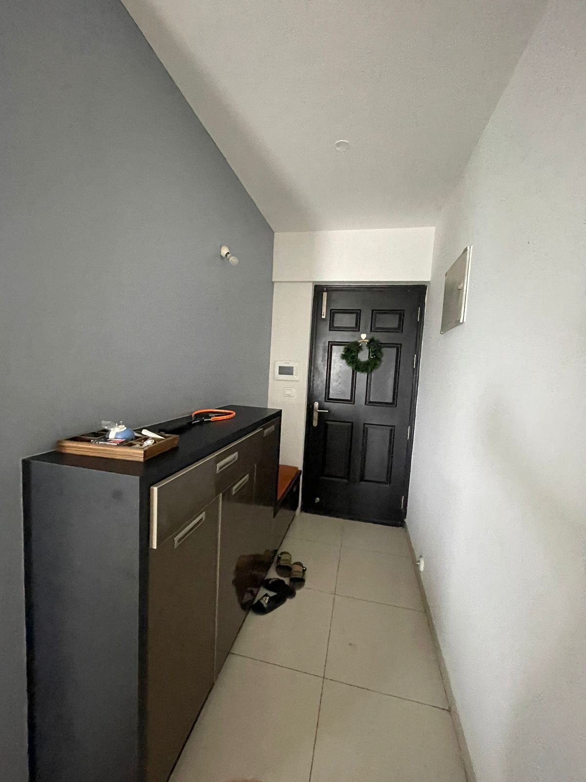 https://findmyroom-property-images-india.s3.ap-south-1.amazonaws.com/tpbst-1724918343869-41432.jpeg