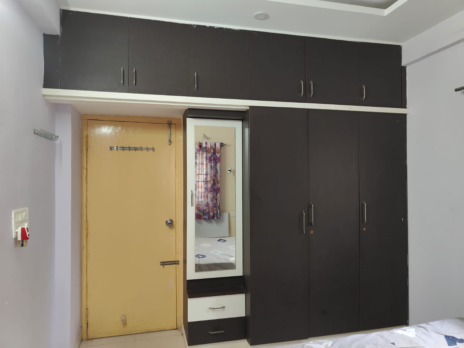 https://findmyroom-property-images-india.s3.ap-south-1.amazonaws.com/ucagn-1721618046105-23445.jpg