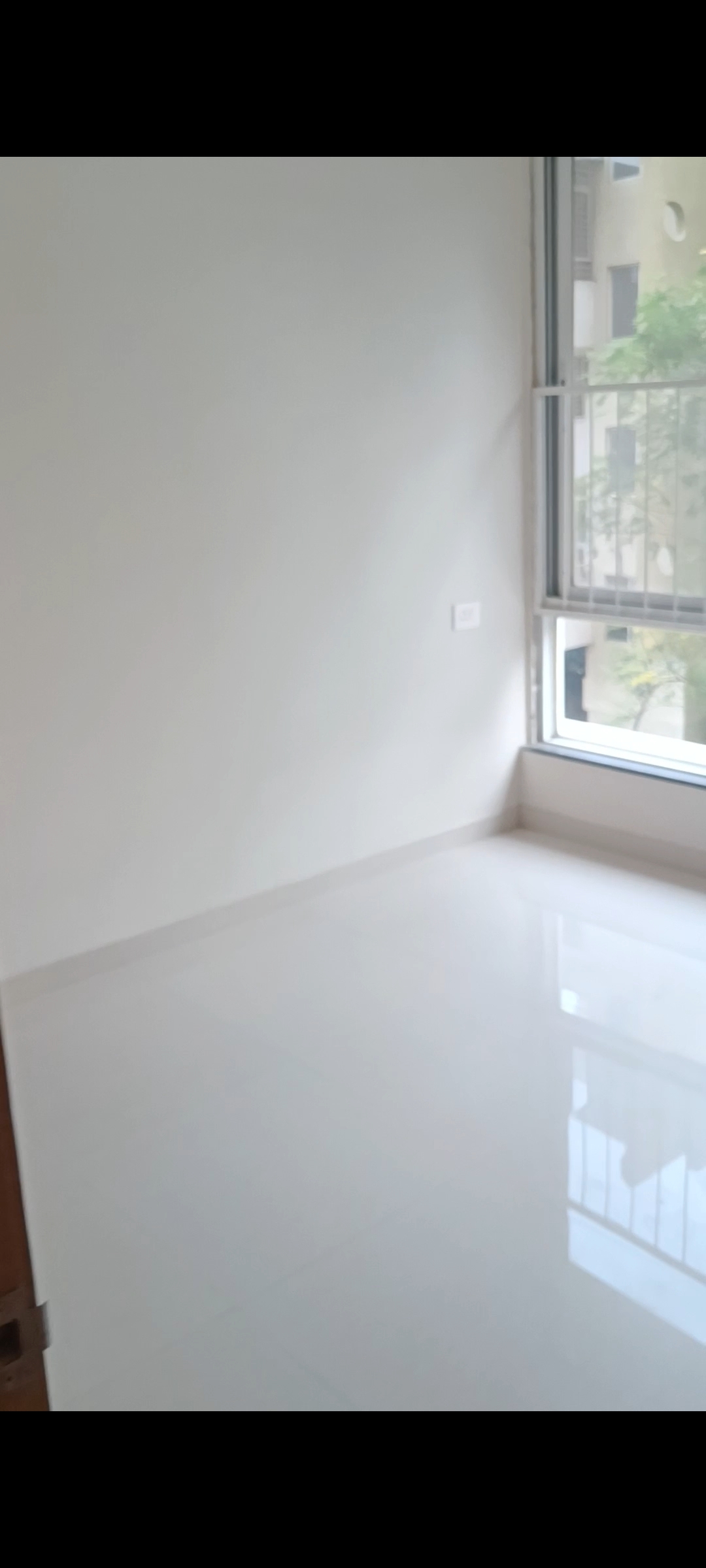 https://findmyroom-property-images-india.s3.ap-south-1.amazonaws.com/ucmsy-1752416001100-68084.jpg