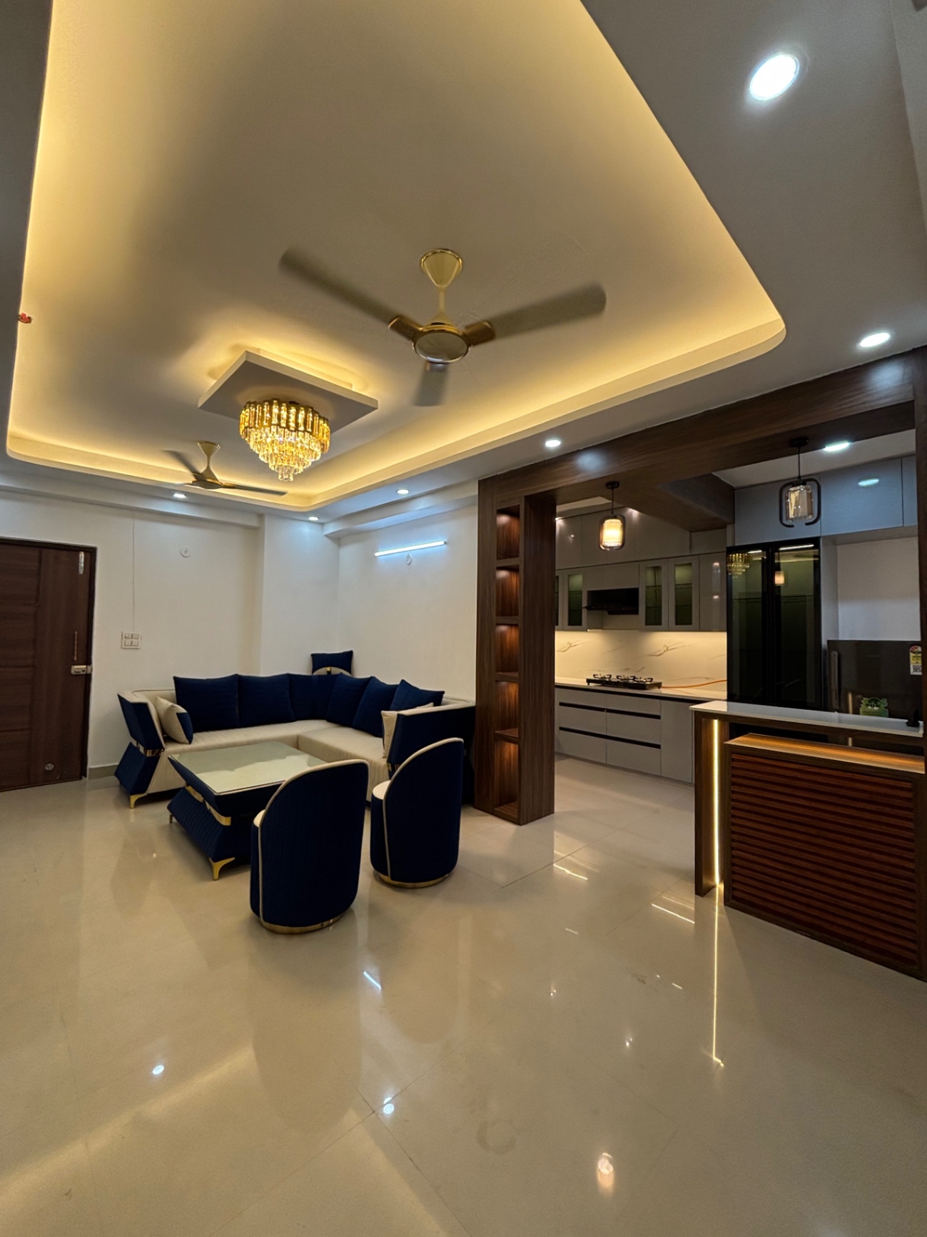 https://findmyroom-property-images-india.s3.ap-south-1.amazonaws.com/uczjf-1763488418707-47127