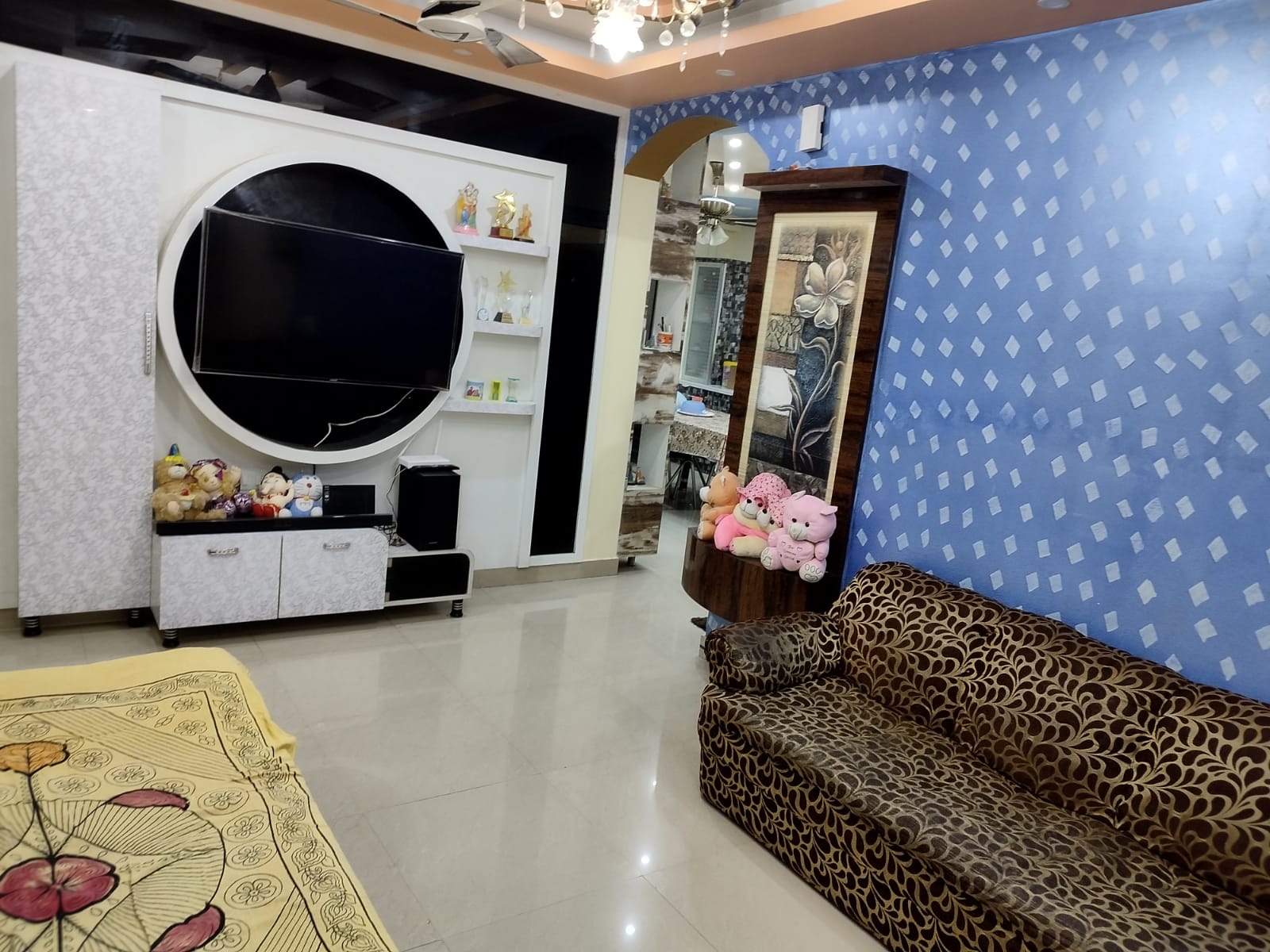 https://findmyroom-property-images-india.s3.ap-south-1.amazonaws.com/udhas-1709050606746-02762.jpg