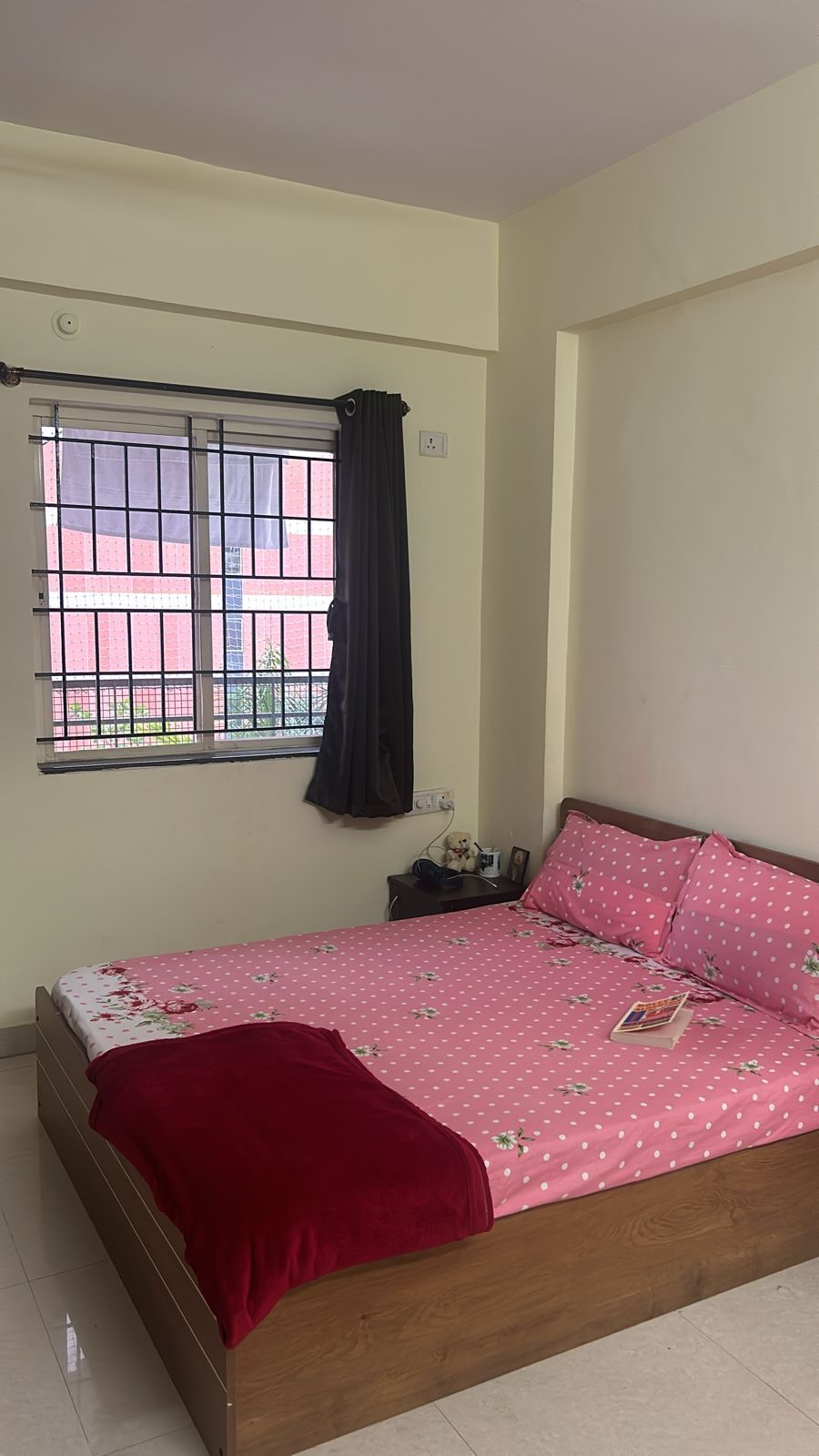 https://findmyroom-property-images-india.s3.ap-south-1.amazonaws.com/uffww-1756720113071-73840.jpeg