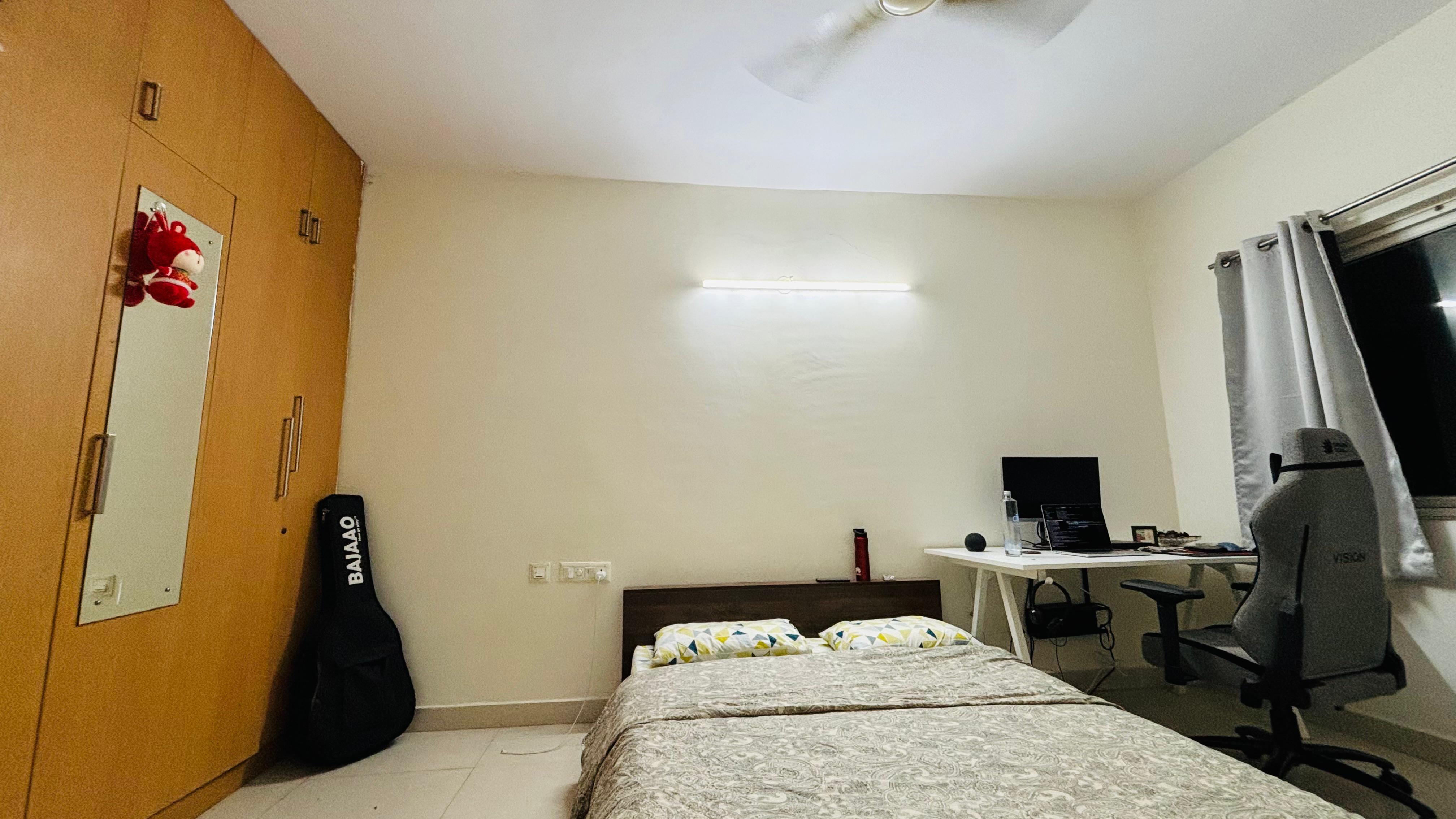 https://findmyroom-property-images-india.s3.ap-south-1.amazonaws.com/uggok-1723968279872-36020.jpeg
