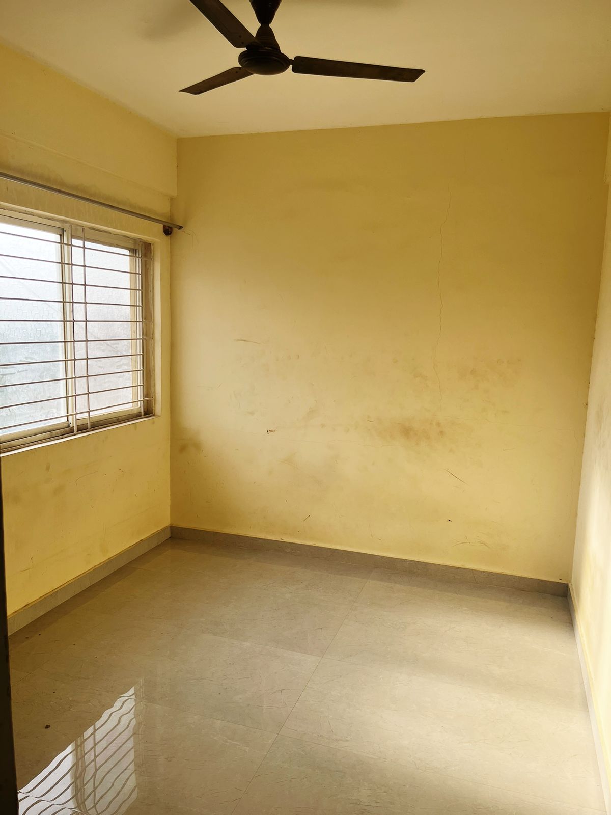 https://findmyroom-property-images-india.s3.ap-south-1.amazonaws.com/uhidc-1717515357134-63847.jpg