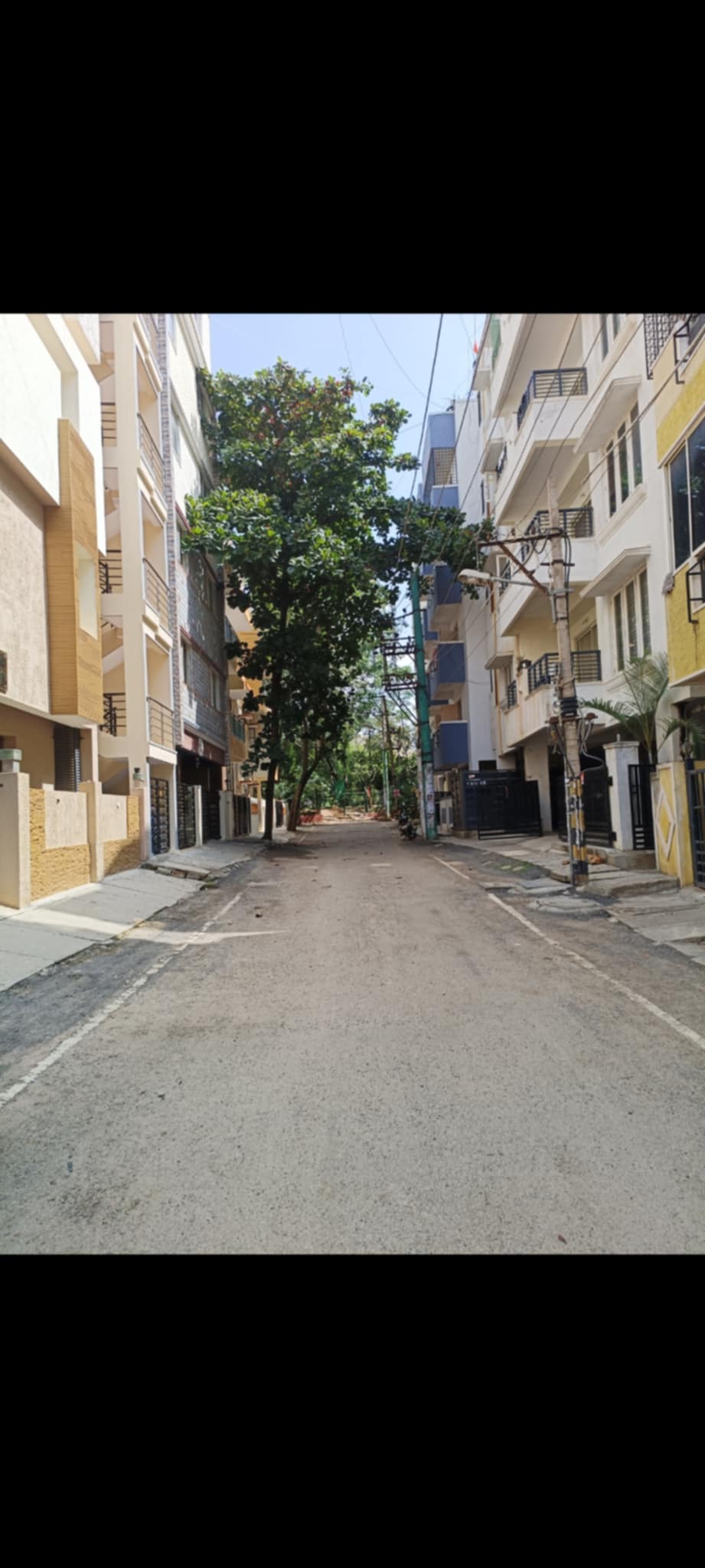 https://findmyroom-property-images-india.s3.ap-south-1.amazonaws.com/ujqct-1738228676668-56083.jpg