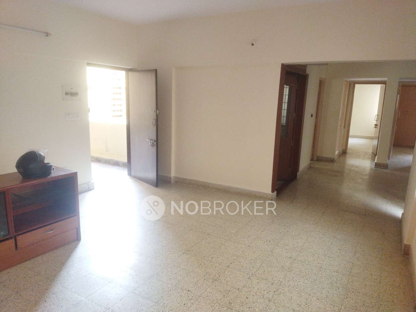 https://findmyroom-property-images-india.s3.ap-south-1.amazonaws.com/upmmf-1721314778498-47681.jpg