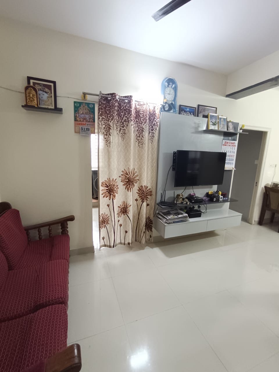 https://findmyroom-property-images-india.s3.ap-south-1.amazonaws.com/uqpru-1767871817373-72584