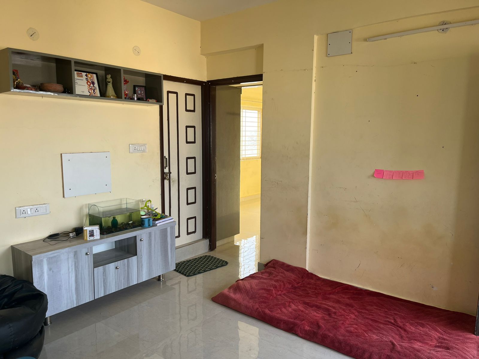https://findmyroom-property-images-india.s3.ap-south-1.amazonaws.com/ursxv-1717515357120-52223.jpg