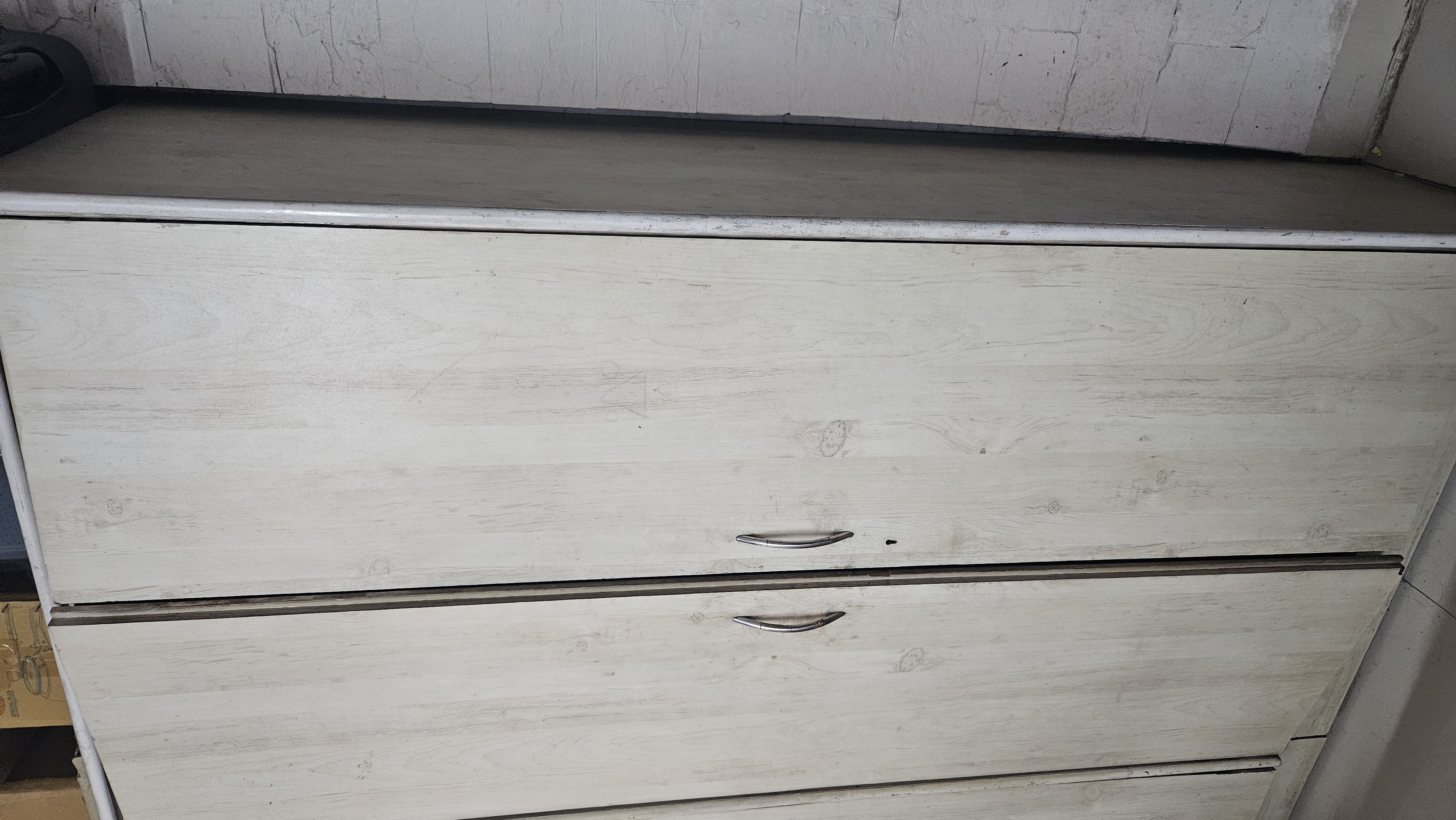 https://findmyroom-property-images-india.s3.ap-south-1.amazonaws.com/utund-1734524819760-71740.jpg