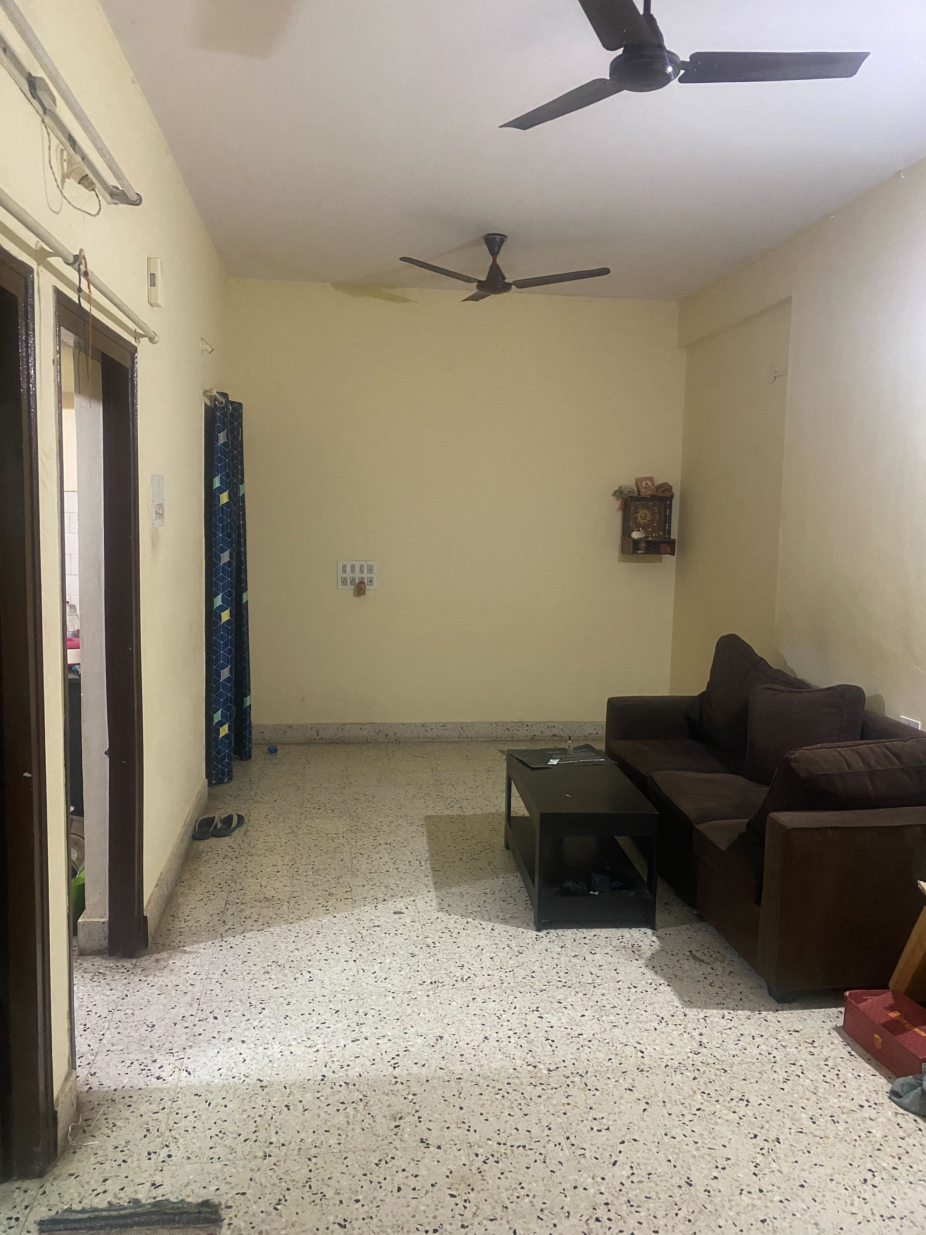 https://findmyroom-property-images-india.s3.ap-south-1.amazonaws.com/uuavd-1707246322581-02810.jpg