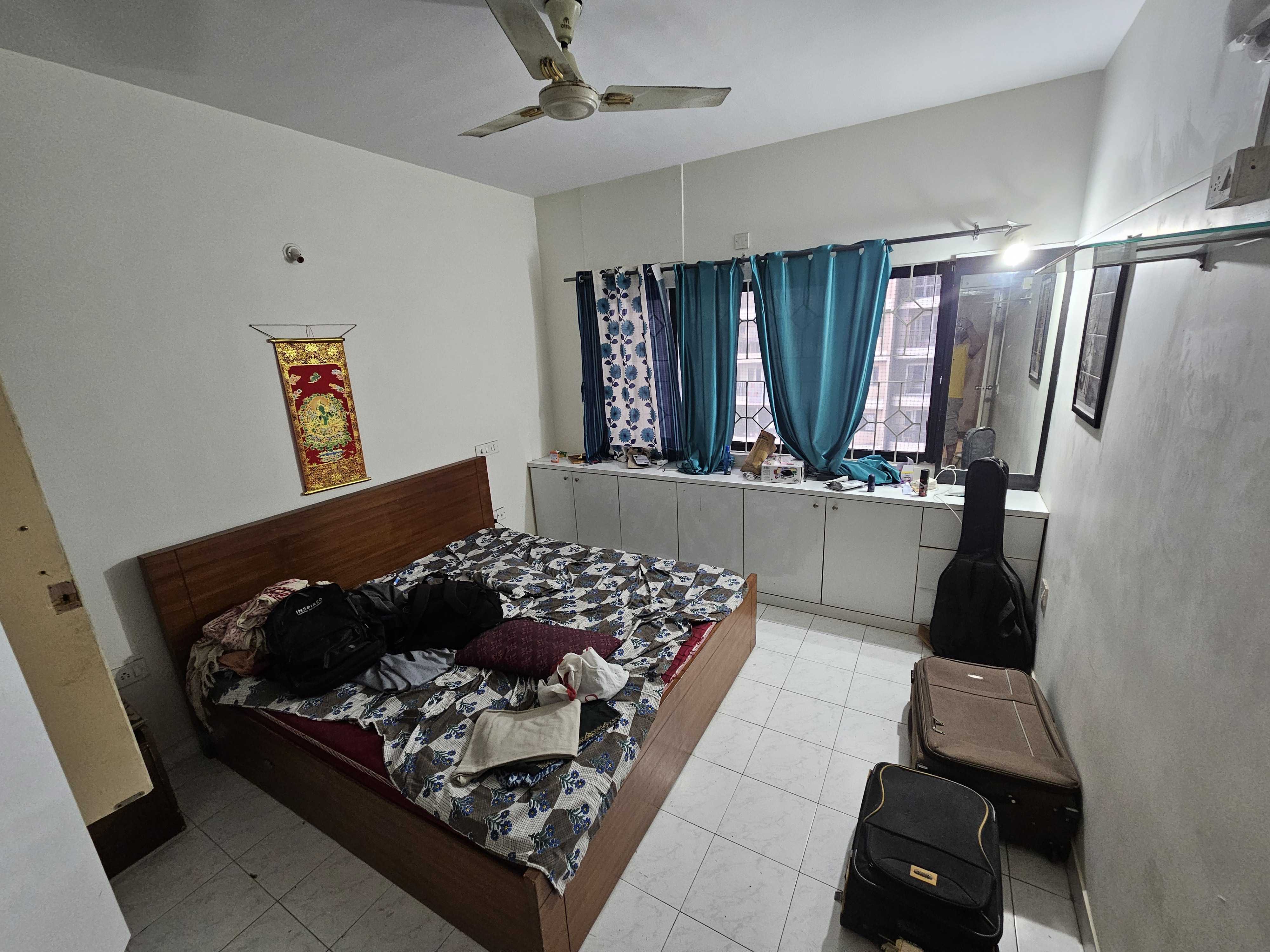 https://findmyroom-property-images-india.s3.ap-south-1.amazonaws.com/uxrlh-1748605806287-14833.jpg