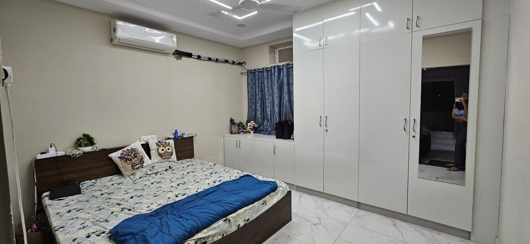 https://findmyroom-property-images-india.s3.ap-south-1.amazonaws.com/uzszu-1768317915325-23082