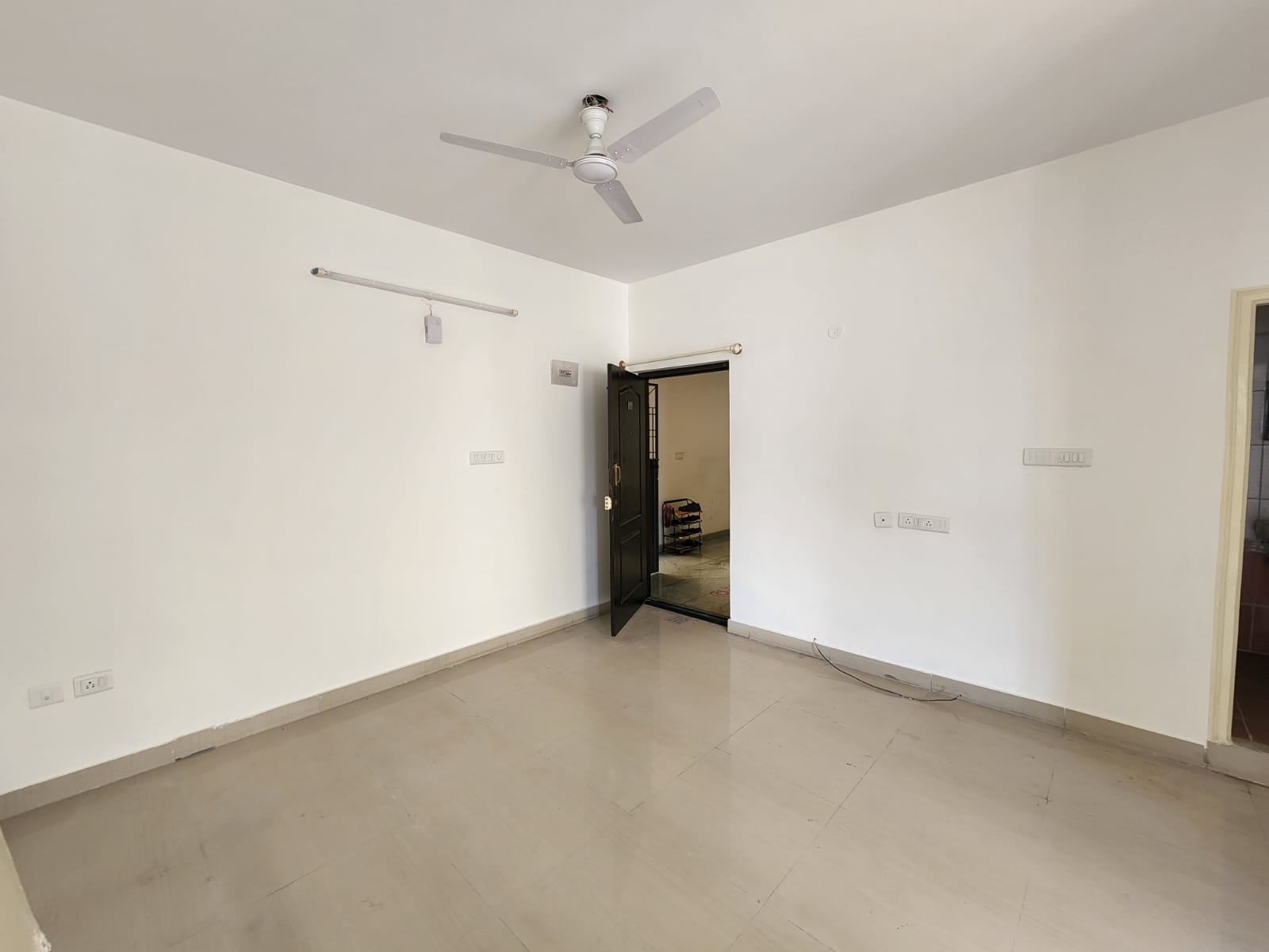 https://findmyroom-property-images-india.s3.ap-south-1.amazonaws.com/vcaen-1771767249361-60051