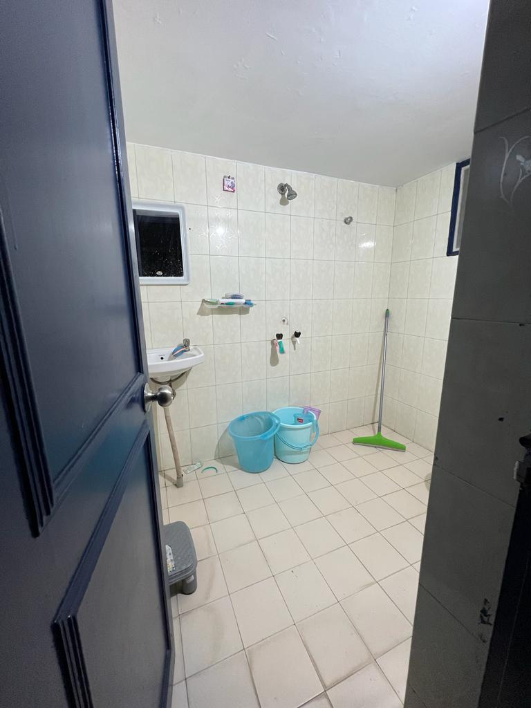https://findmyroom-property-images-india.s3.ap-south-1.amazonaws.com/veafc-1696744549373-42461.jpg