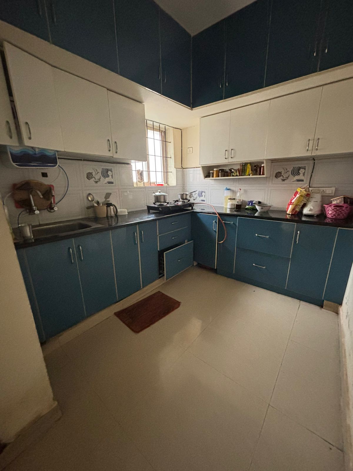 https://findmyroom-property-images-india.s3.ap-south-1.amazonaws.com/vivhi-1753120664750-78322.jpeg