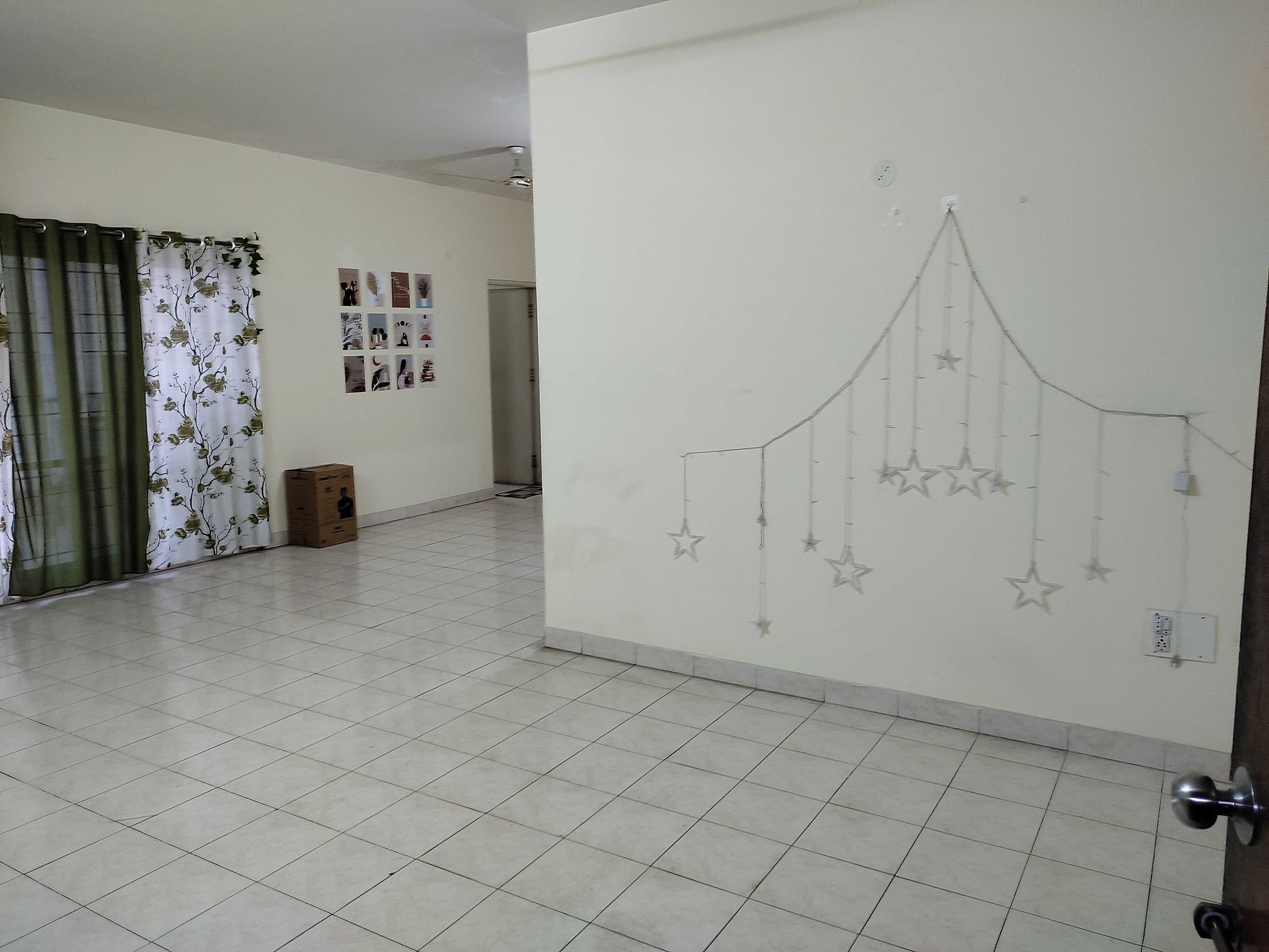 https://findmyroom-property-images-india.s3.ap-south-1.amazonaws.com/vscbx-1712757342054-67872.jpg