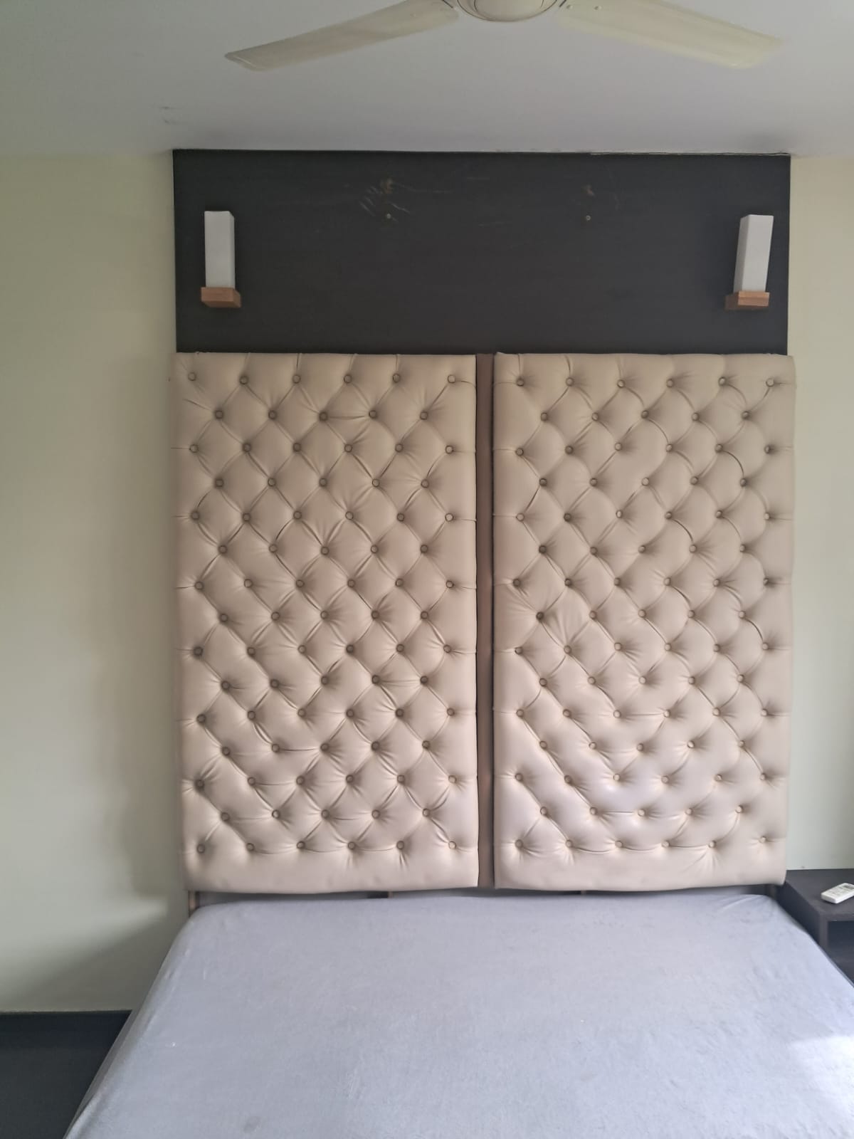 https://findmyroom-property-images-india.s3.ap-south-1.amazonaws.com/vwfxk-1759480062930-76741.jpg