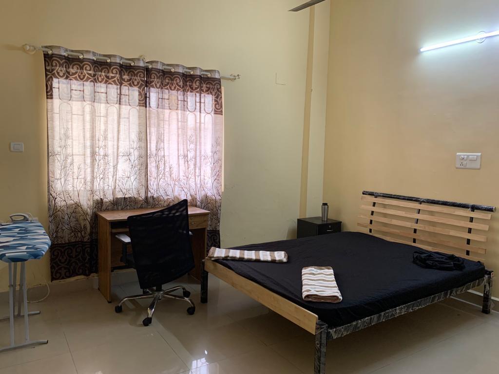 https://findmyroom-property-images-india.s3.ap-south-1.amazonaws.com/vwjqo-1687610748769-07744.jpg