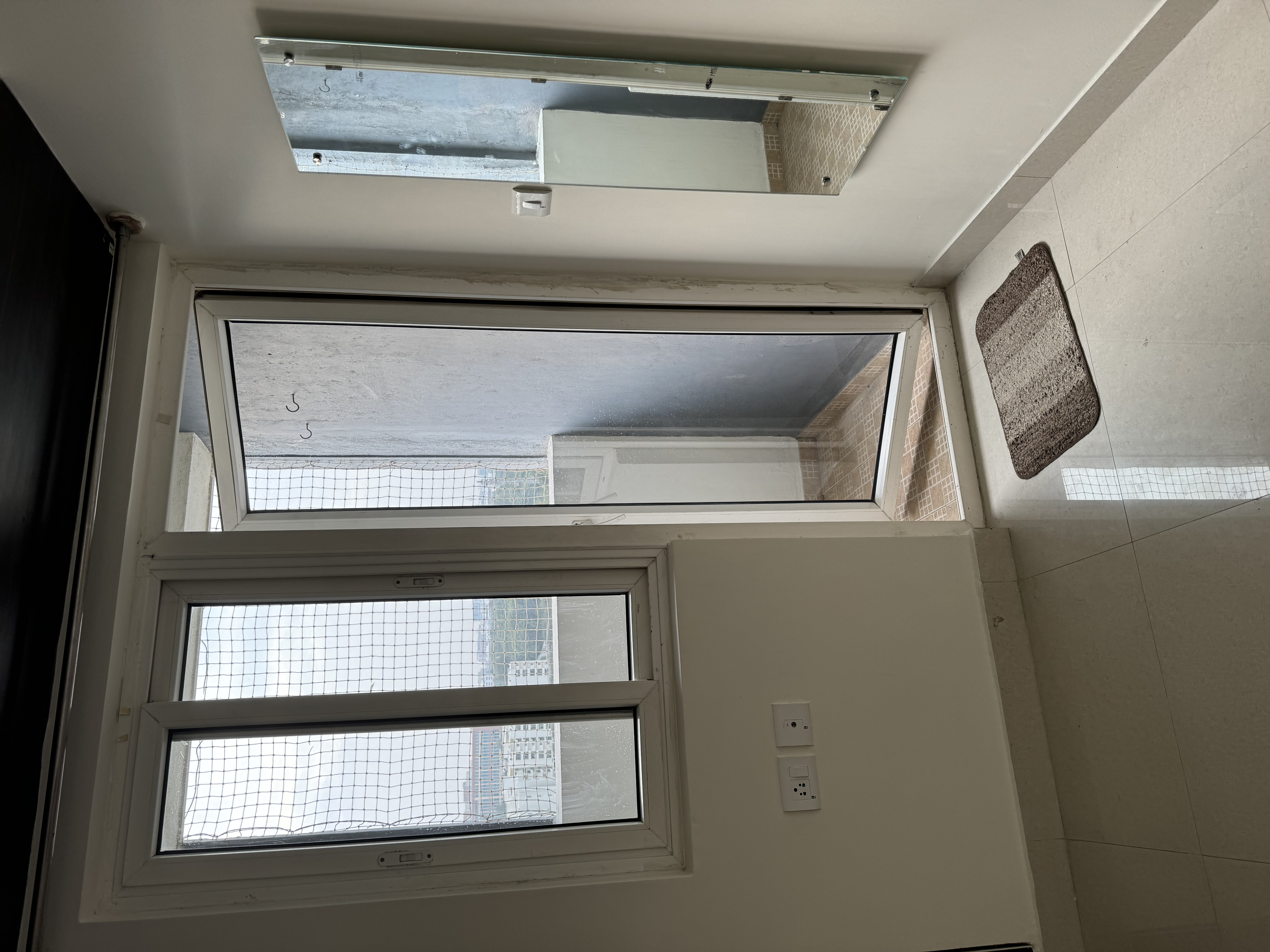 https://findmyroom-property-images-india.s3.ap-south-1.amazonaws.com/wbxuz-1704297878928-46688.jpeg