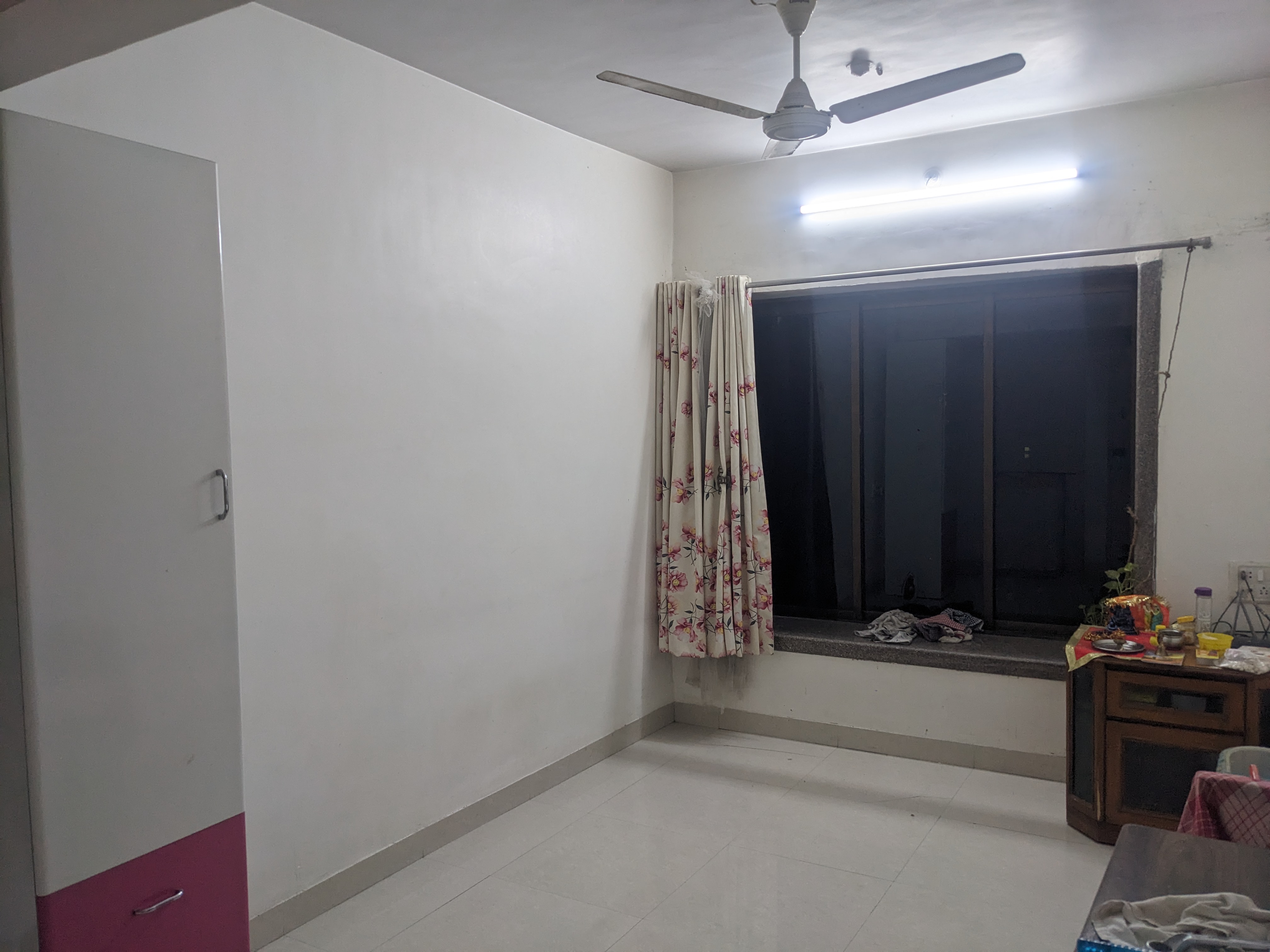 https://findmyroom-property-images-india.s3.ap-south-1.amazonaws.com/wcnea-1755448280308-41674.jpg