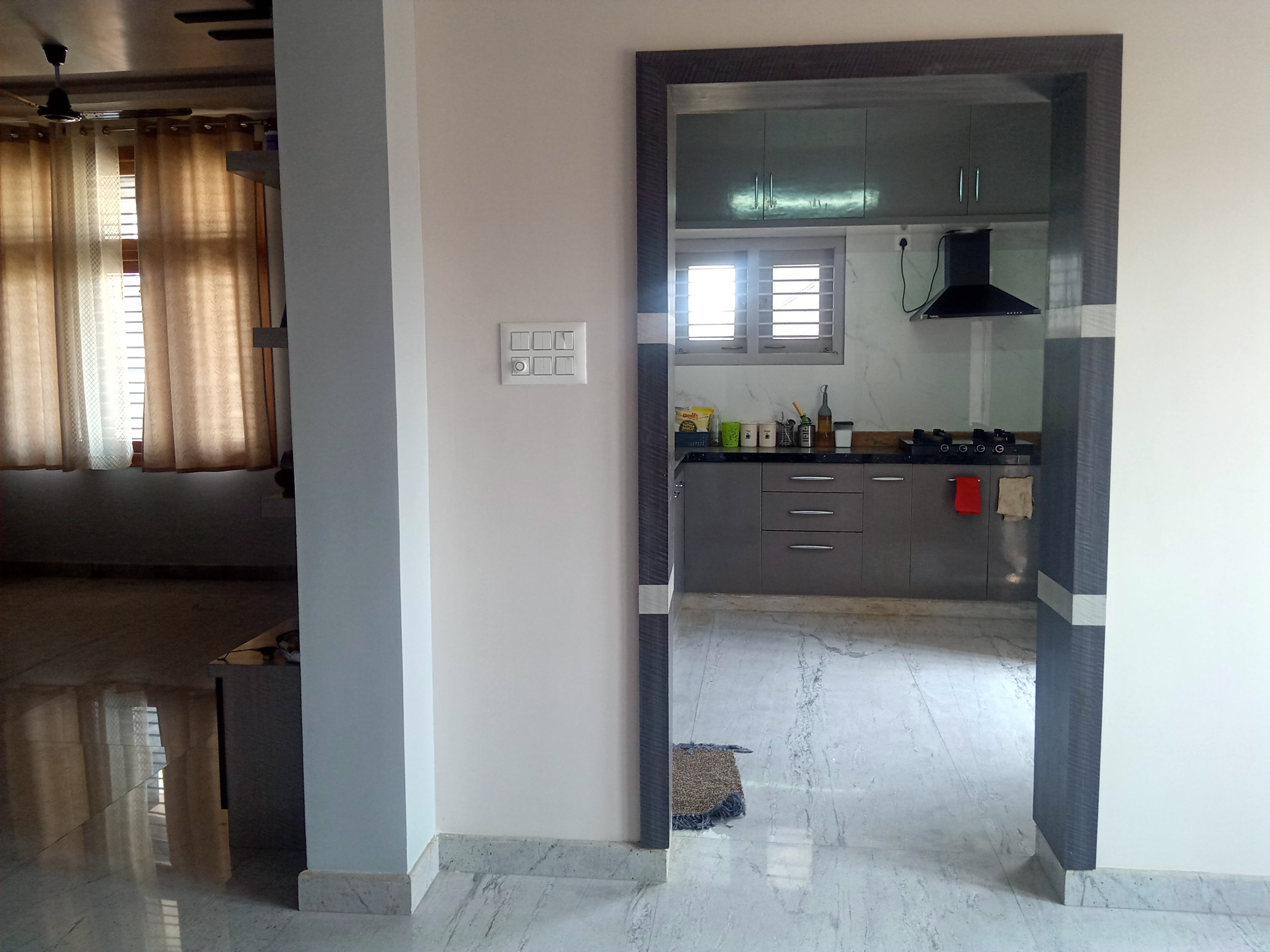 https://findmyroom-property-images-india.s3.ap-south-1.amazonaws.com/whygy-1713610245196-70024.jpg