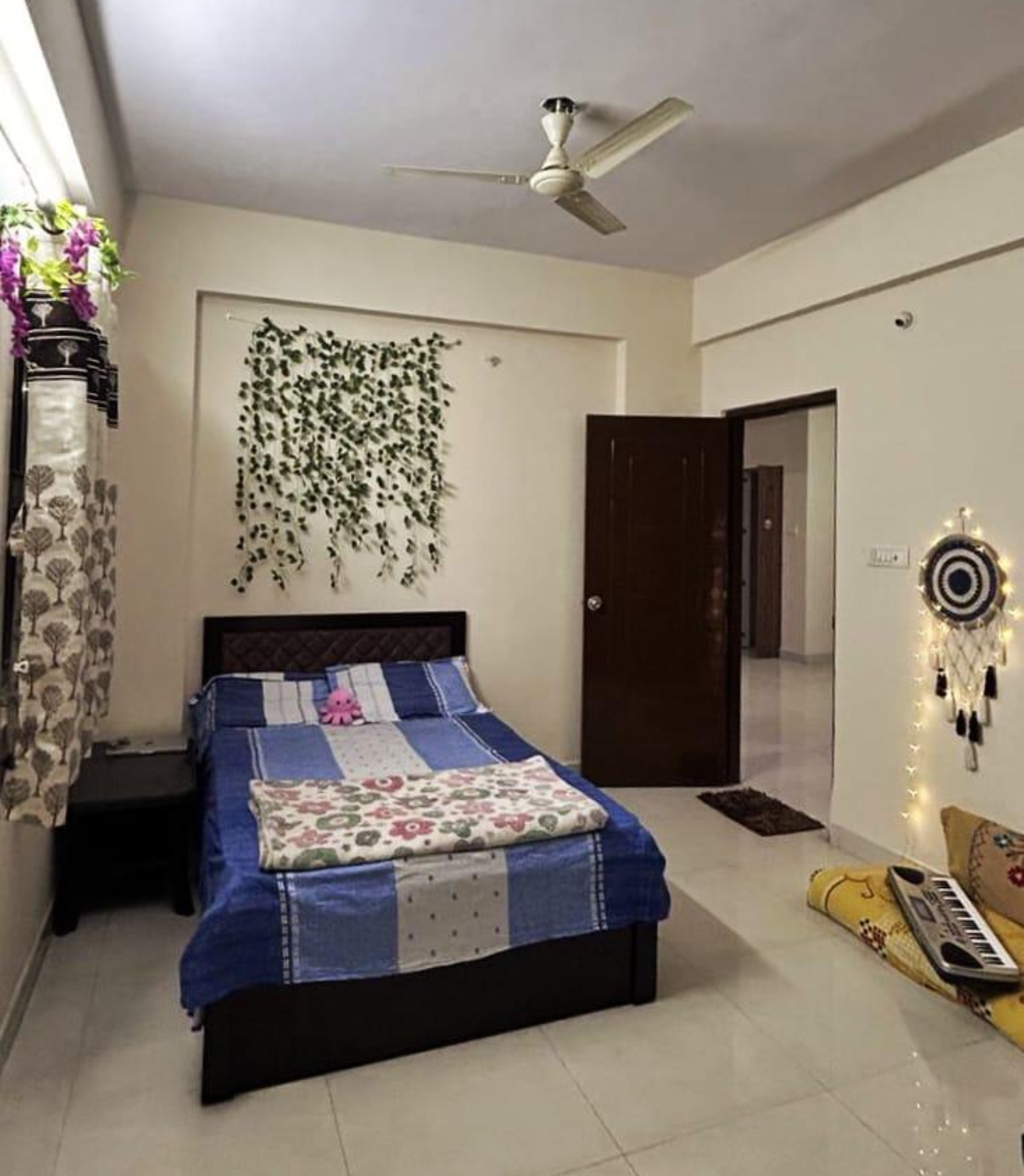 https://findmyroom-property-images-india.s3.ap-south-1.amazonaws.com/wjjiy-1720955870162-87074.jpeg