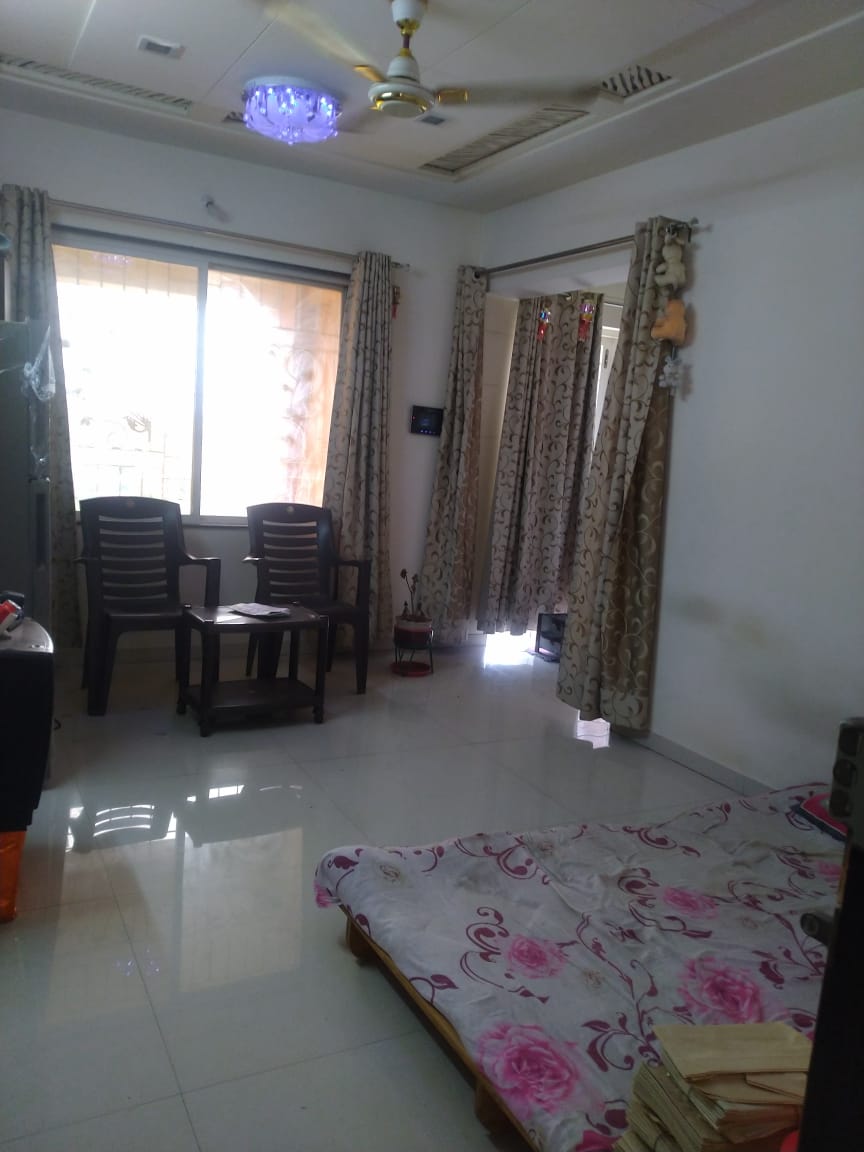 https://findmyroom-property-images-india.s3.ap-south-1.amazonaws.com/wjtpn-1647011156298-03256.jpeg