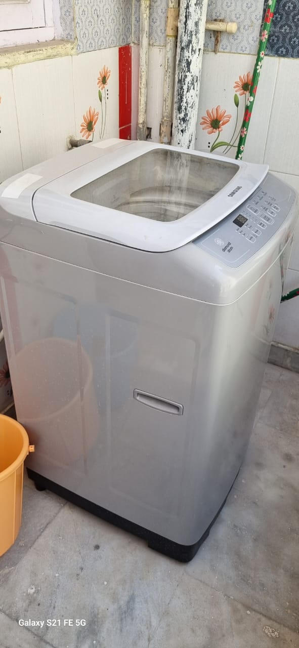 https://findmyroom-property-images-india.s3.ap-south-1.amazonaws.com/wkpij-1704213965358-37043.jpeg