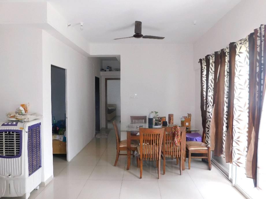 https://findmyroom-property-images-india.s3.ap-south-1.amazonaws.com/wnzlt-1766423489219-86631