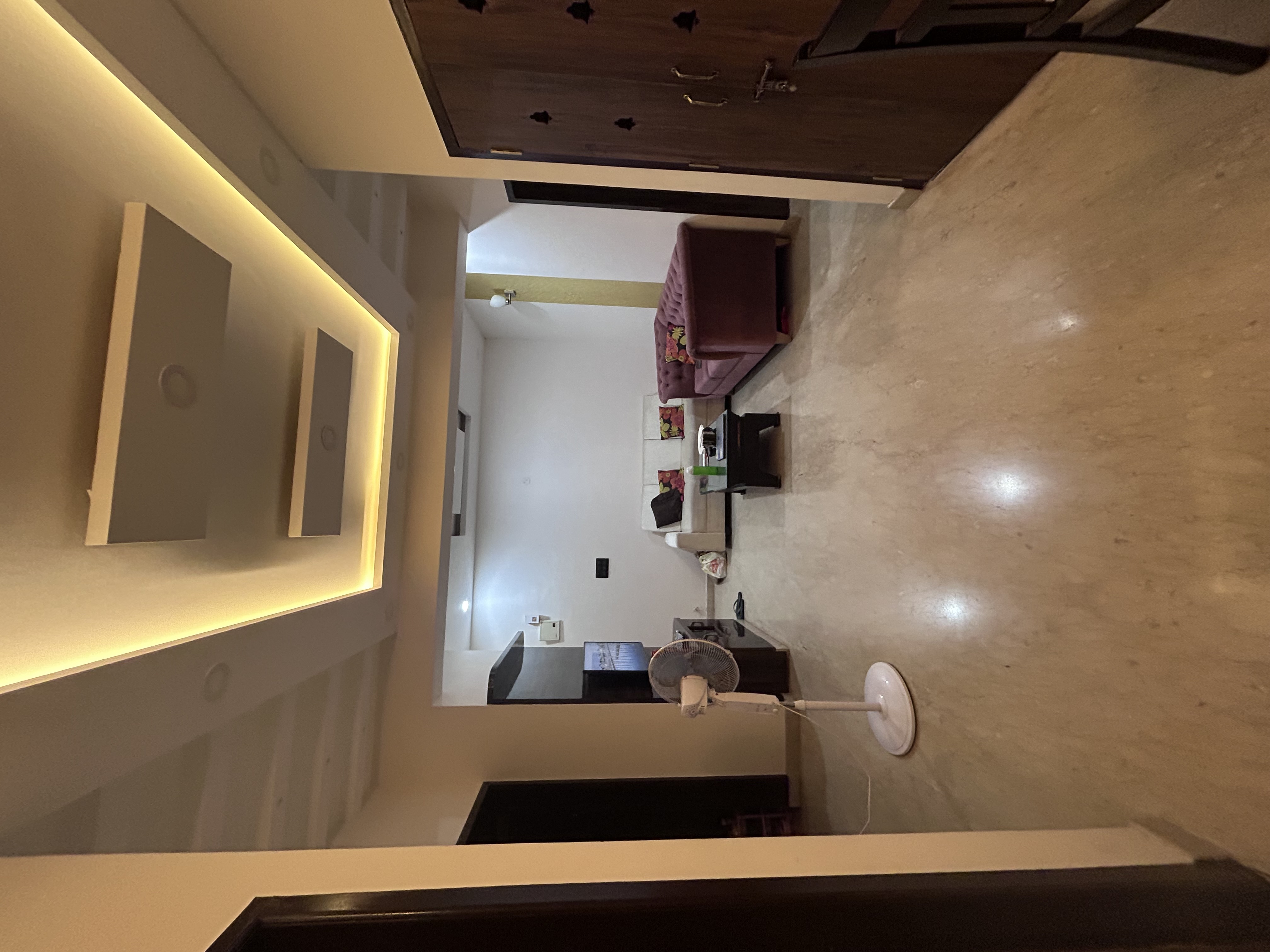 https://findmyroom-property-images-india.s3.ap-south-1.amazonaws.com/wohmj-1724754260070-24122.jpeg