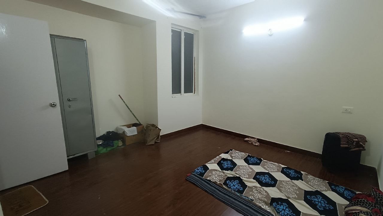 https://findmyroom-property-images-india.s3.ap-south-1.amazonaws.com/wpvop-1729239142943-13028.jpg