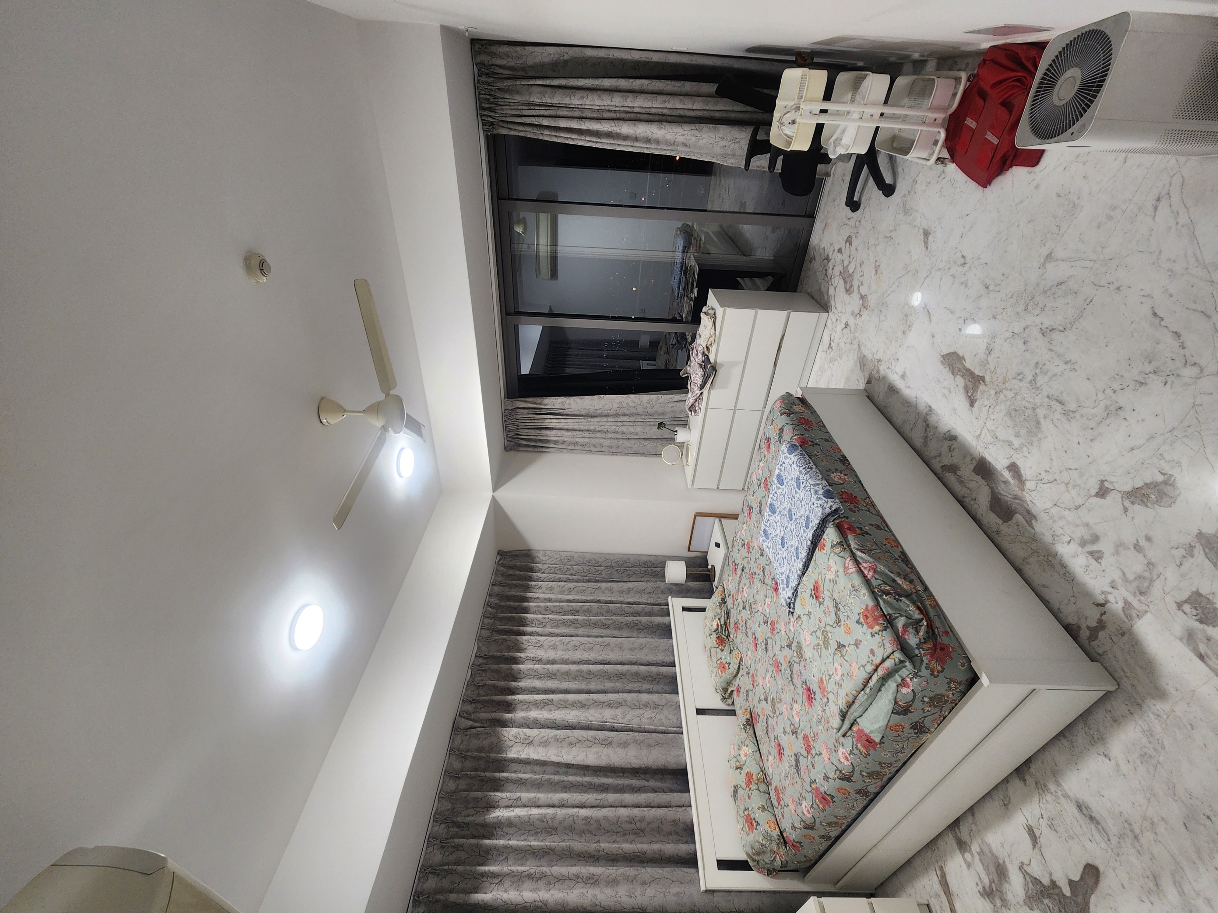 https://findmyroom-property-images-india.s3.ap-south-1.amazonaws.com/wpwbl-1734887483598-31311.jpg