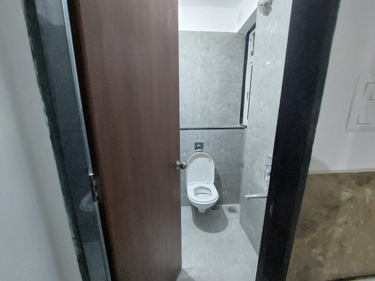 https://findmyroom-property-images-india.s3.ap-south-1.amazonaws.com/wqqgt-1745425423594-64718.jpg