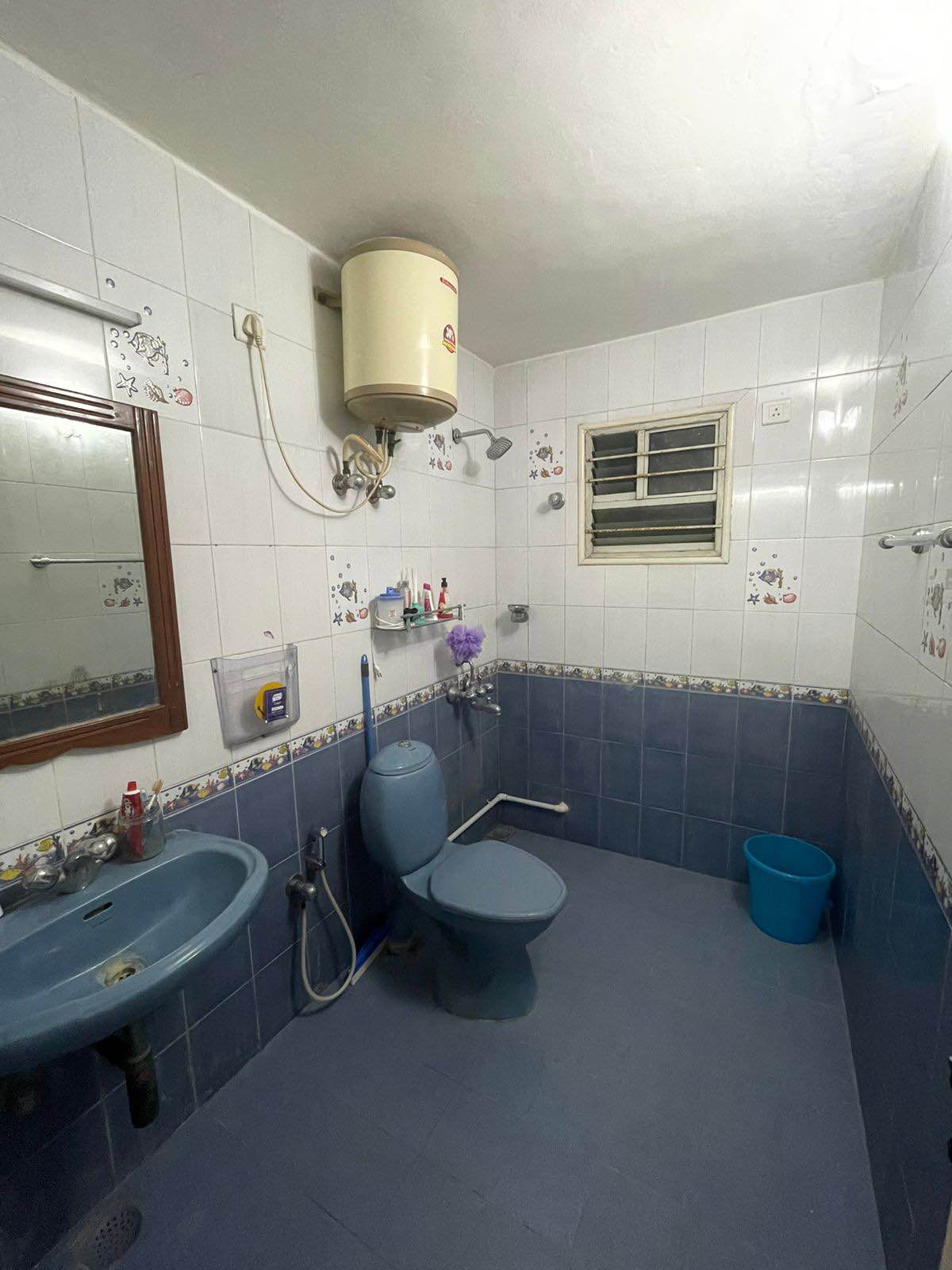 https://findmyroom-property-images-india.s3.ap-south-1.amazonaws.com/wqqka-1719765181976-64808.jpg