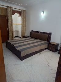 https://findmyroom-property-images-india.s3.ap-south-1.amazonaws.com/wsjmp-1771914935630-01144