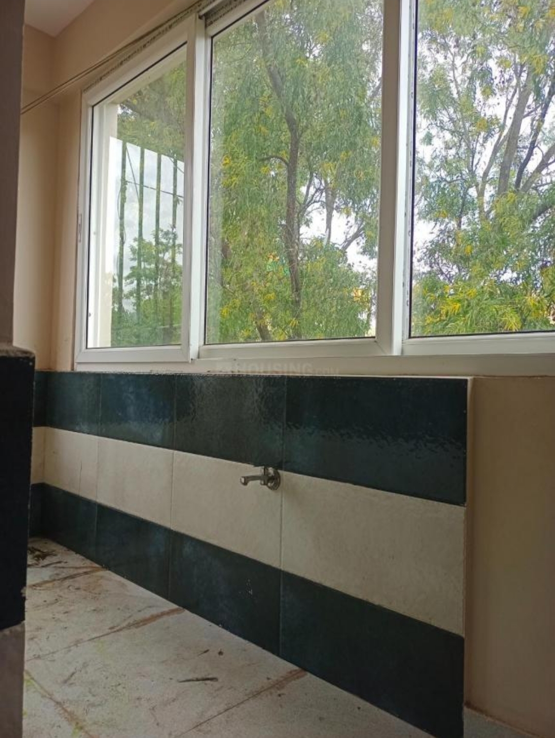 https://findmyroom-property-images-india.s3.ap-south-1.amazonaws.com/wuveg-1693114179693-01162.jpg