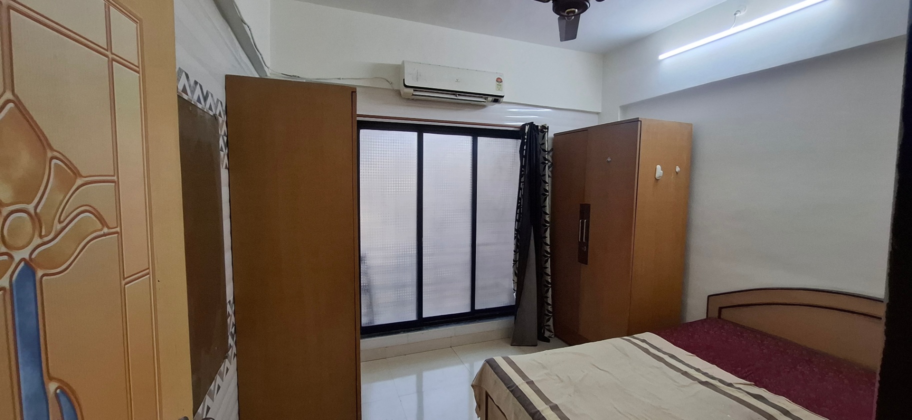 https://findmyroom-property-images-india.s3.ap-south-1.amazonaws.com/wuyuy-1770555770863-32331