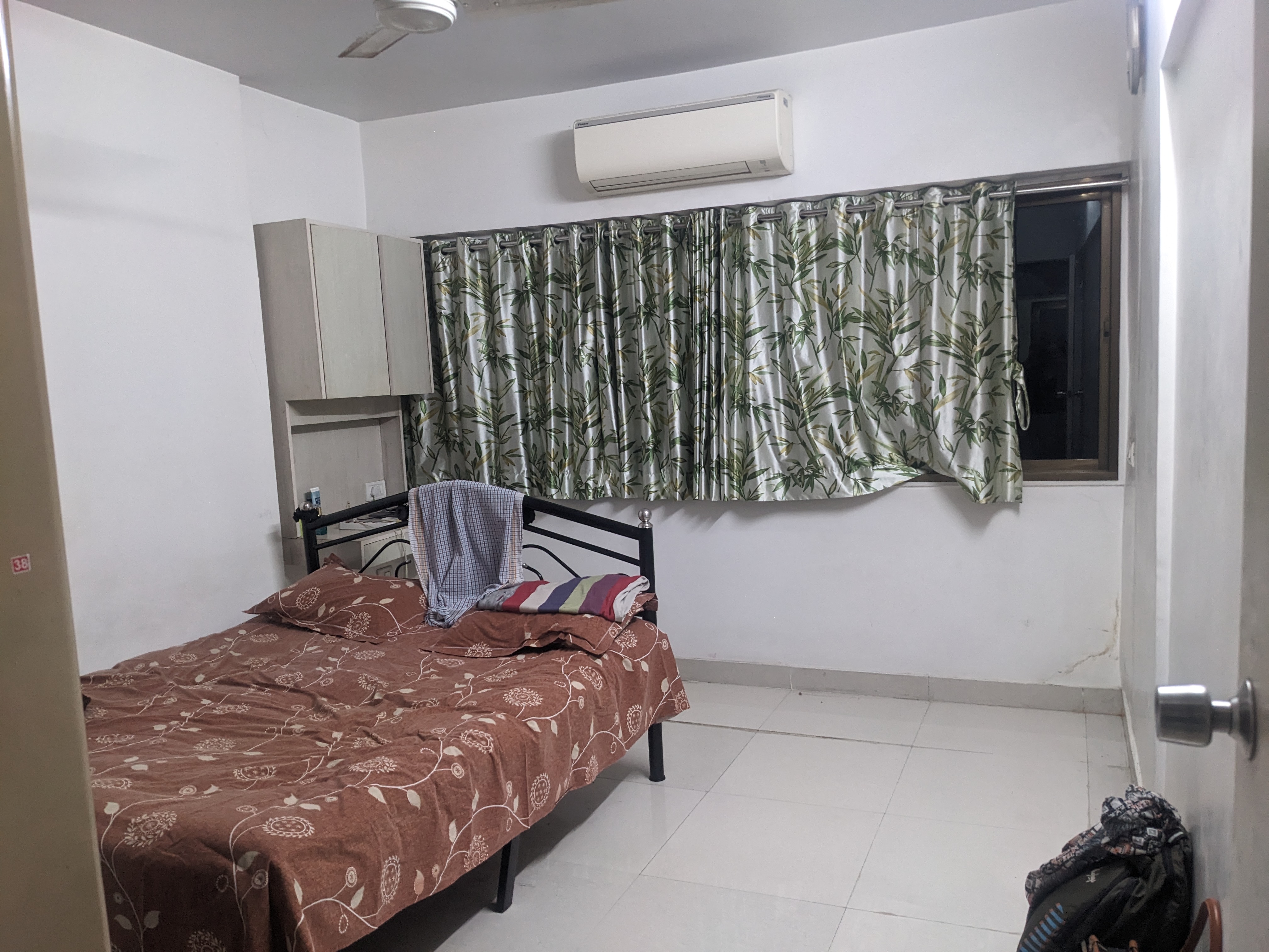 https://findmyroom-property-images-india.s3.ap-south-1.amazonaws.com/xbawa-1755448280202-36711.jpg