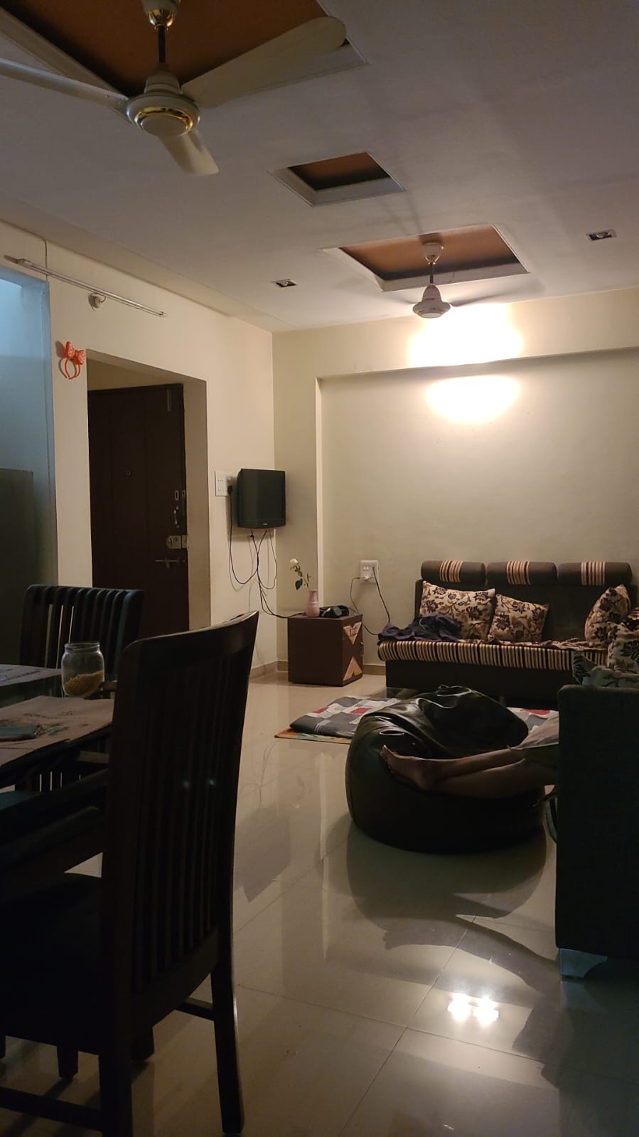 https://findmyroom-property-images-india.s3.ap-south-1.amazonaws.com/xkwed-1768400255000-72832.jpeg