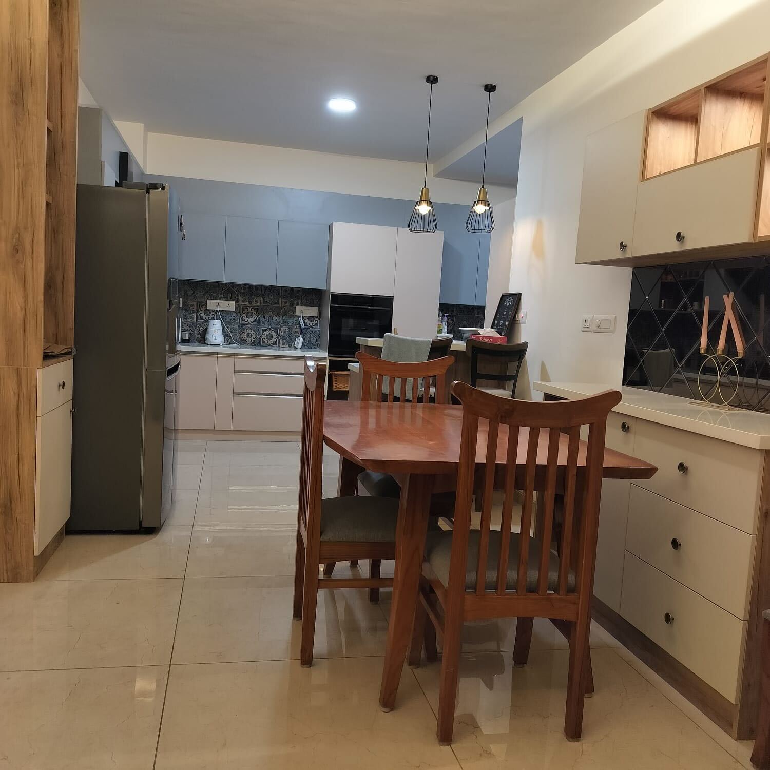https://findmyroom-property-images-india.s3.ap-south-1.amazonaws.com/xucmu-1748111915181-86021.jpg
