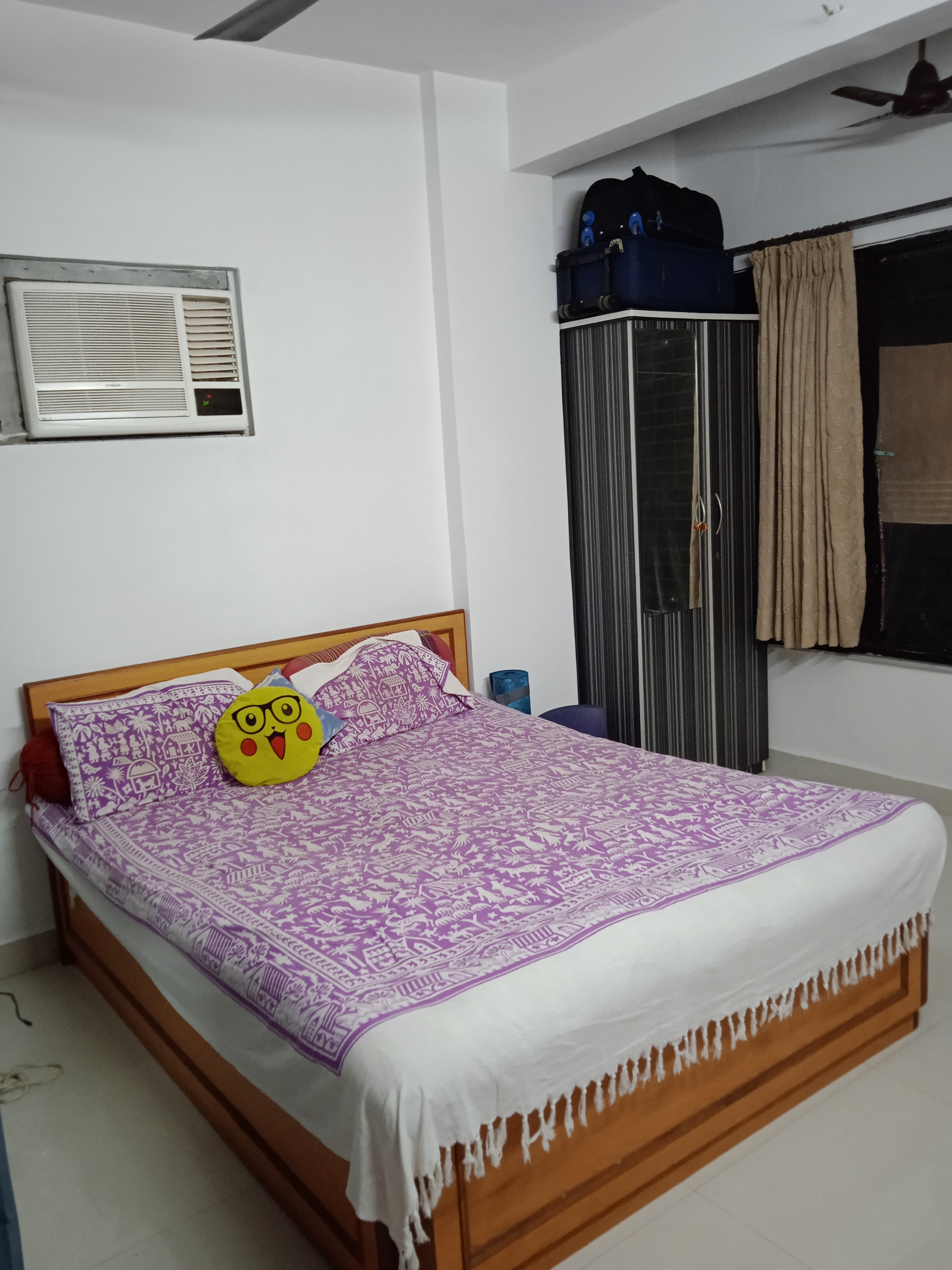 https://findmyroom-property-images-india.s3.ap-south-1.amazonaws.com/yalrp-1704214054235-18432.jpg