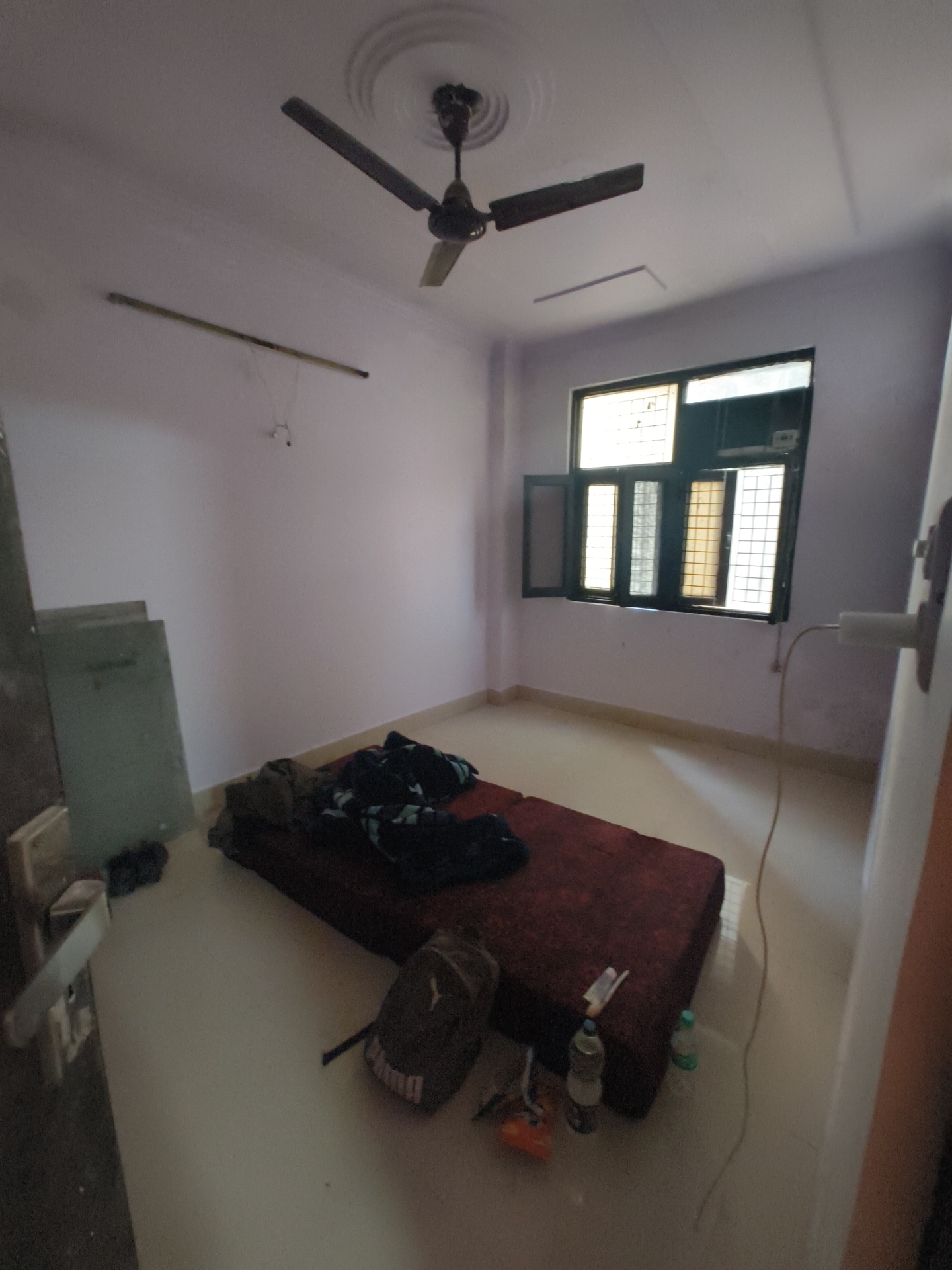 https://findmyroom-property-images-india.s3.ap-south-1.amazonaws.com/ycddb-1742801440190-01215.jpg