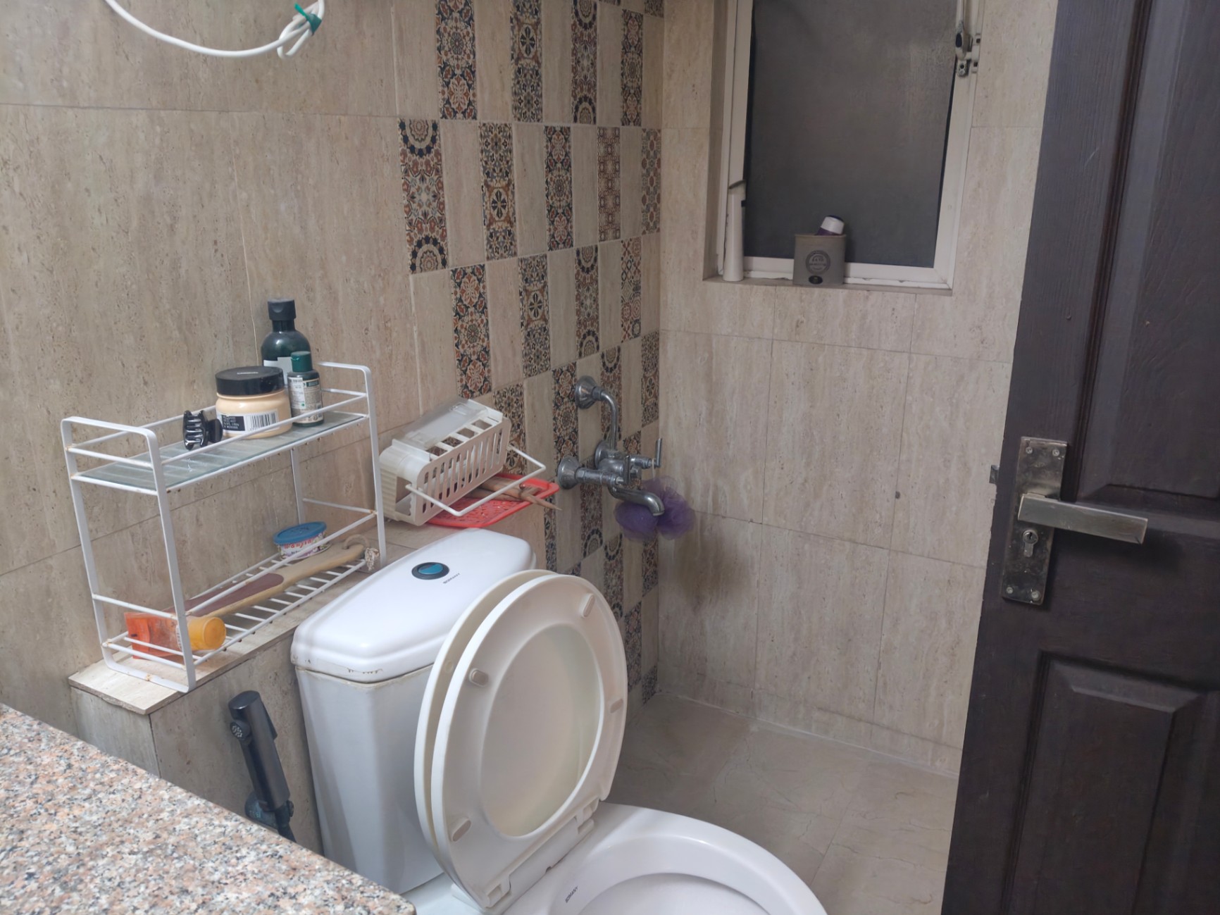 https://findmyroom-property-images-india.s3.ap-south-1.amazonaws.com/yczbj-1762688939053-14502